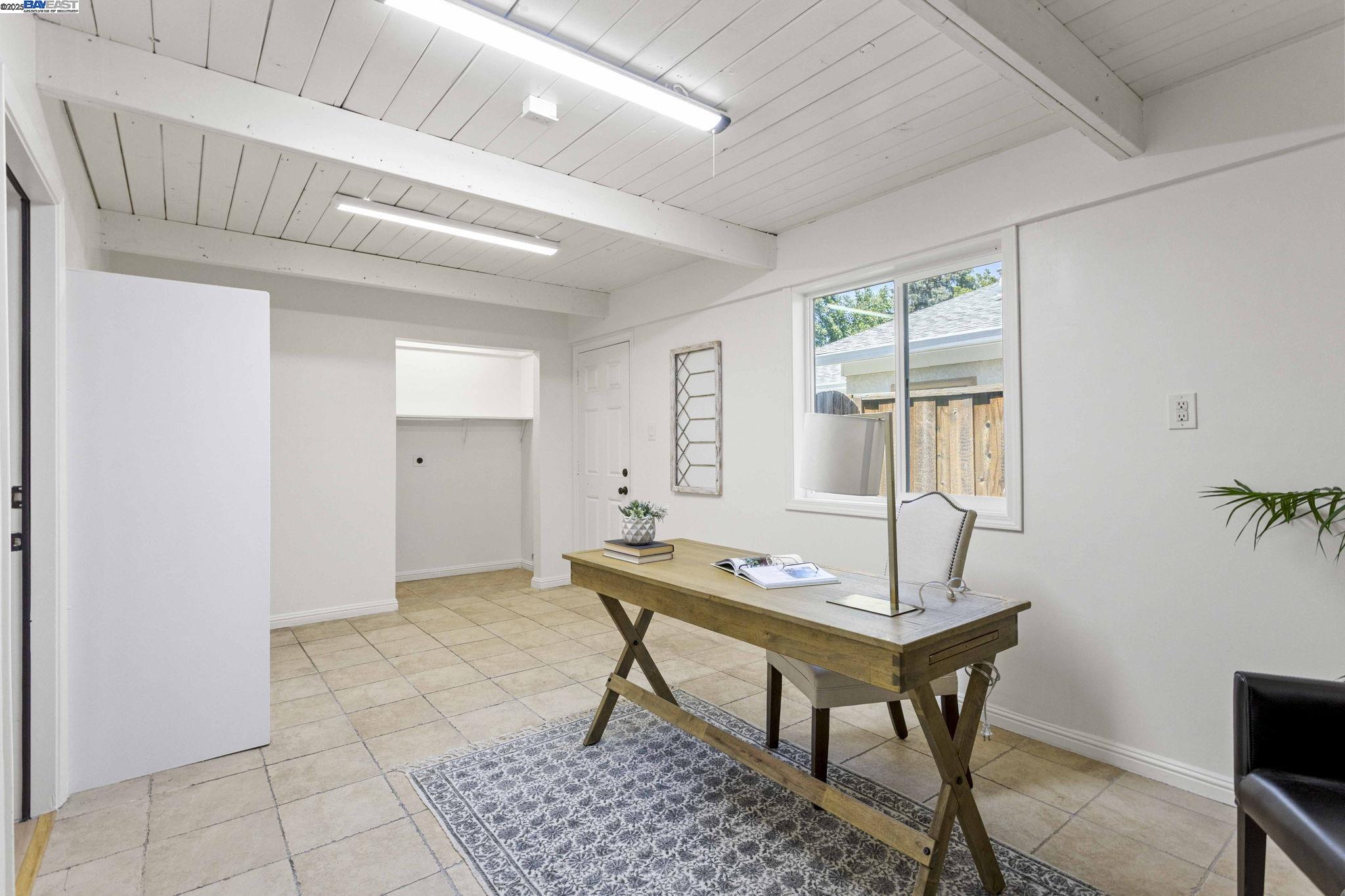 Detail Gallery Image 13 of 47 For 51 Surf View Drive, Bay Point,  CA 94565 - 3 Beds | 1 Baths