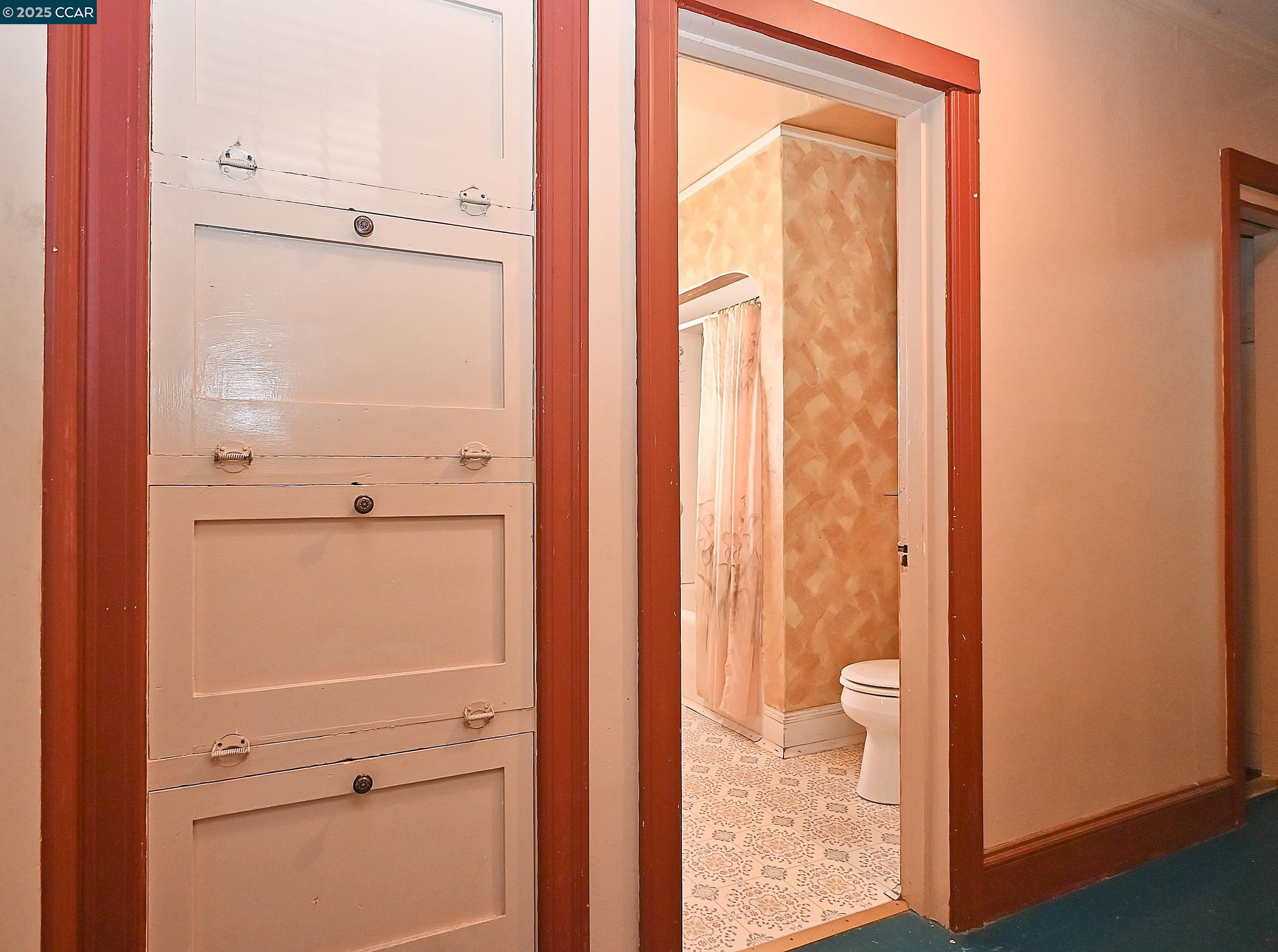Detail Gallery Image 28 of 59 For 2142 Grant St, Concord,  CA 94520 - 3 Beds | 2 Baths