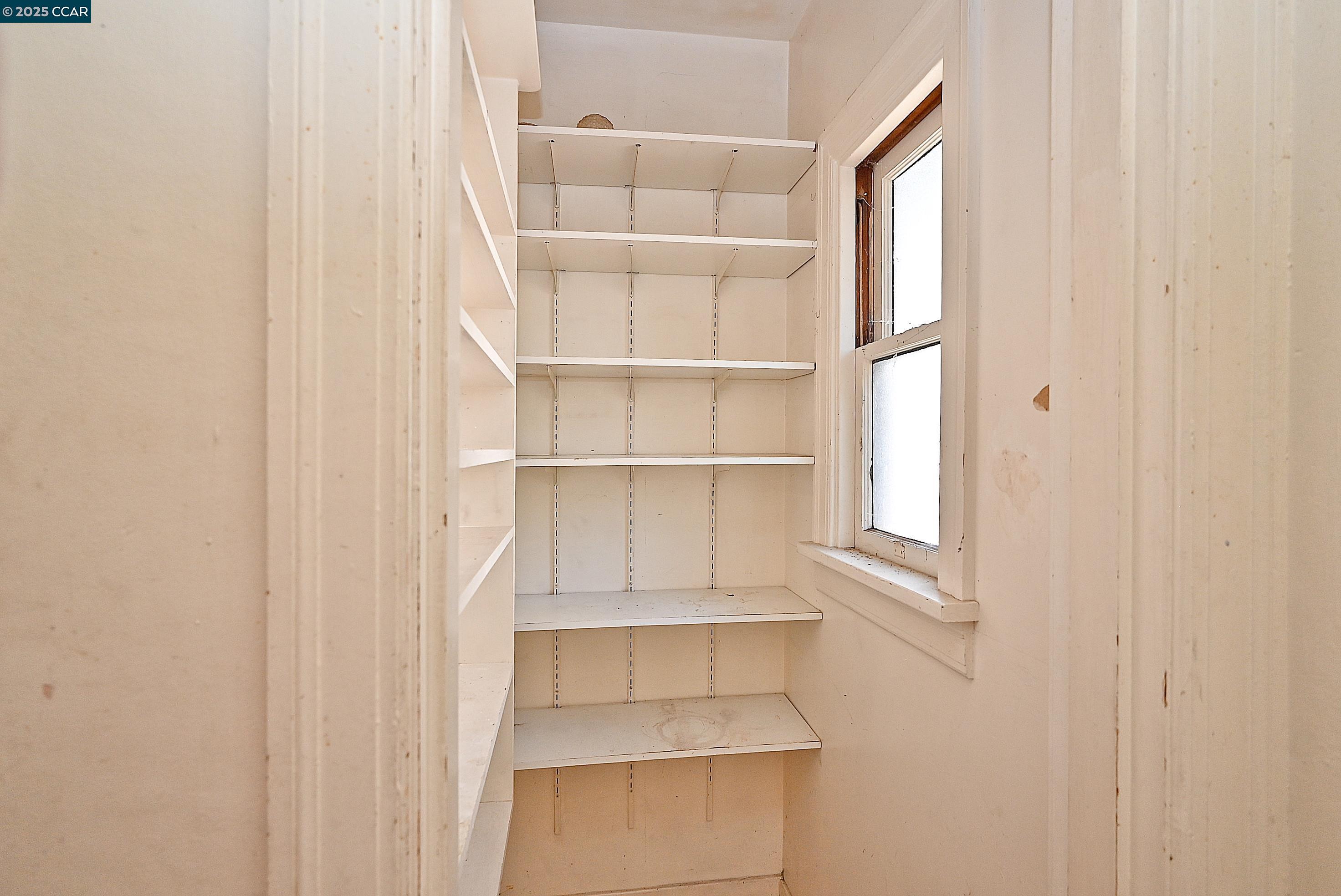 Detail Gallery Image 33 of 59 For 2142 Grant St, Concord,  CA 94520 - 3 Beds | 2 Baths