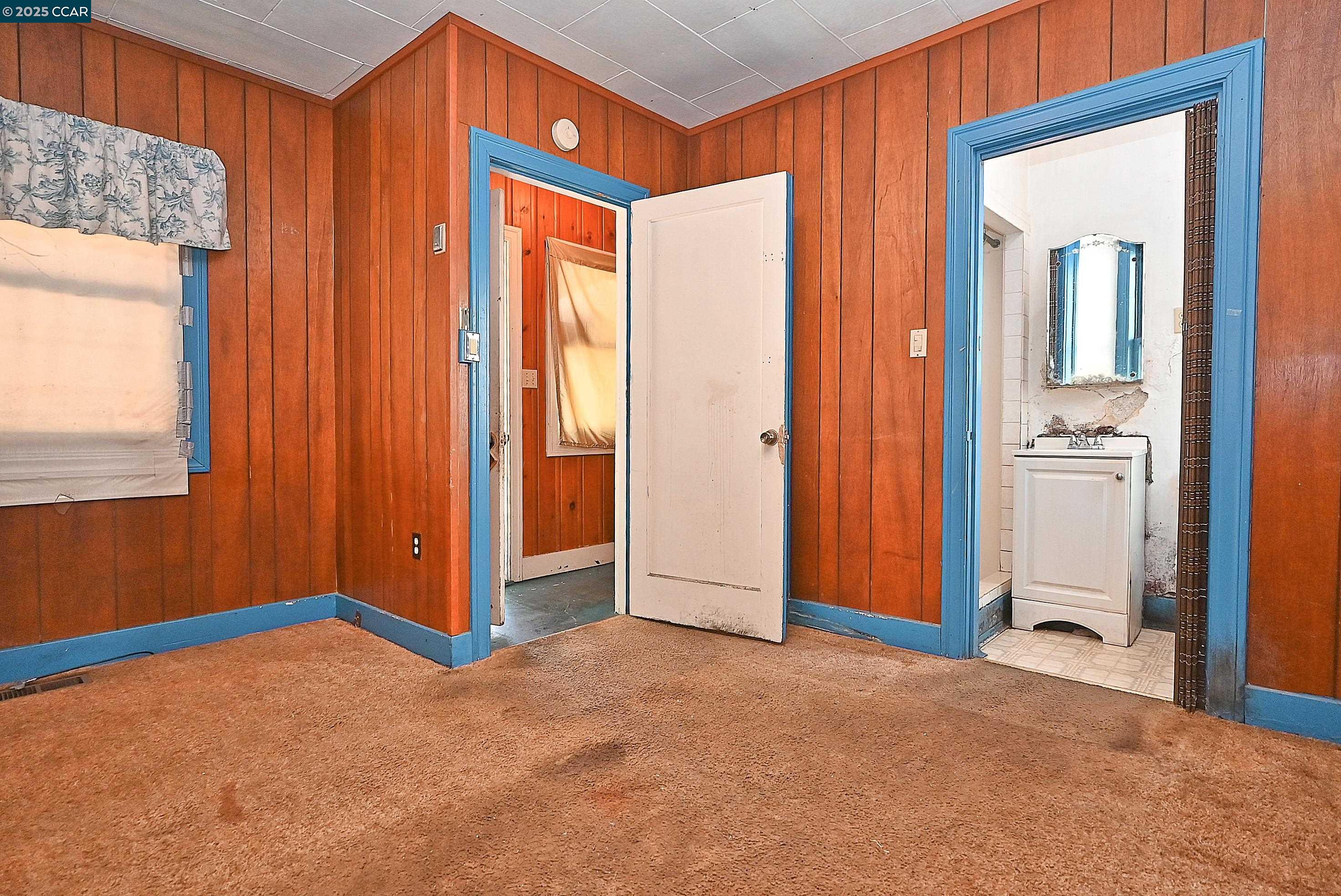 Detail Gallery Image 36 of 59 For 2142 Grant St, Concord,  CA 94520 - 3 Beds | 2 Baths