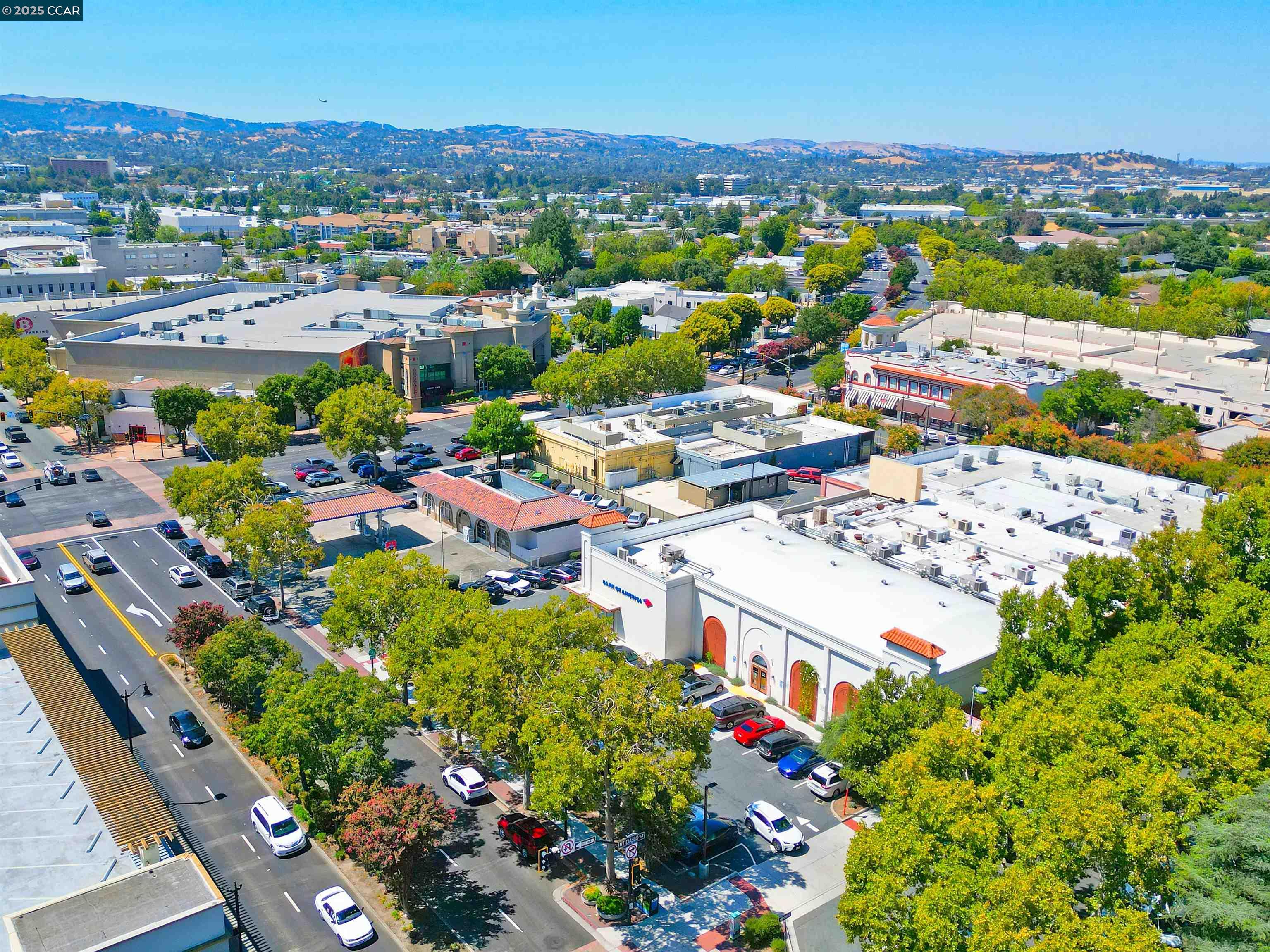 Detail Gallery Image 55 of 59 For 2142 Grant St, Concord,  CA 94520 - 3 Beds | 2 Baths