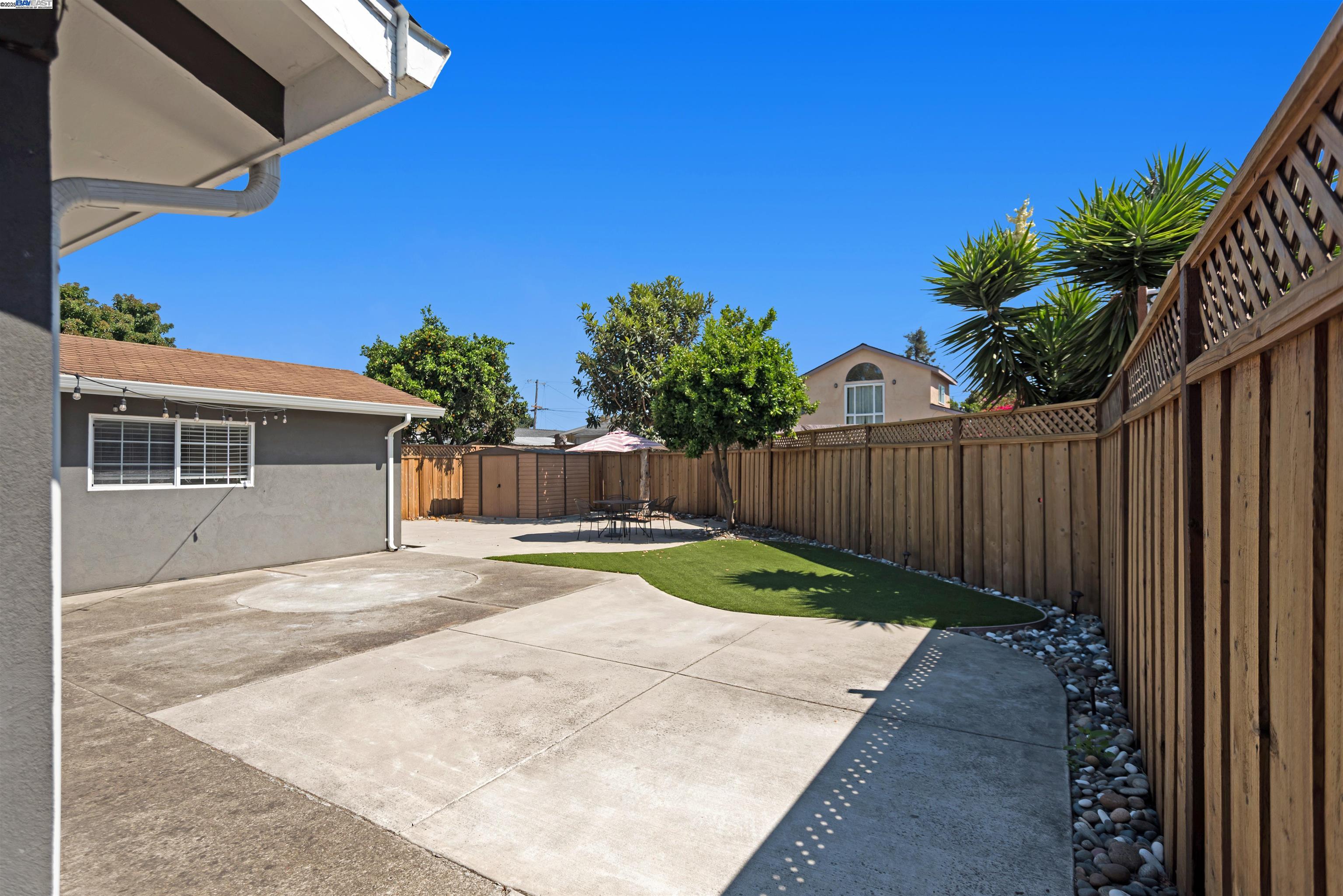 Detail Gallery Image 29 of 33 For 23688 Jorgensen Ln, Hayward,  CA 94541 - 3 Beds | 1 Baths