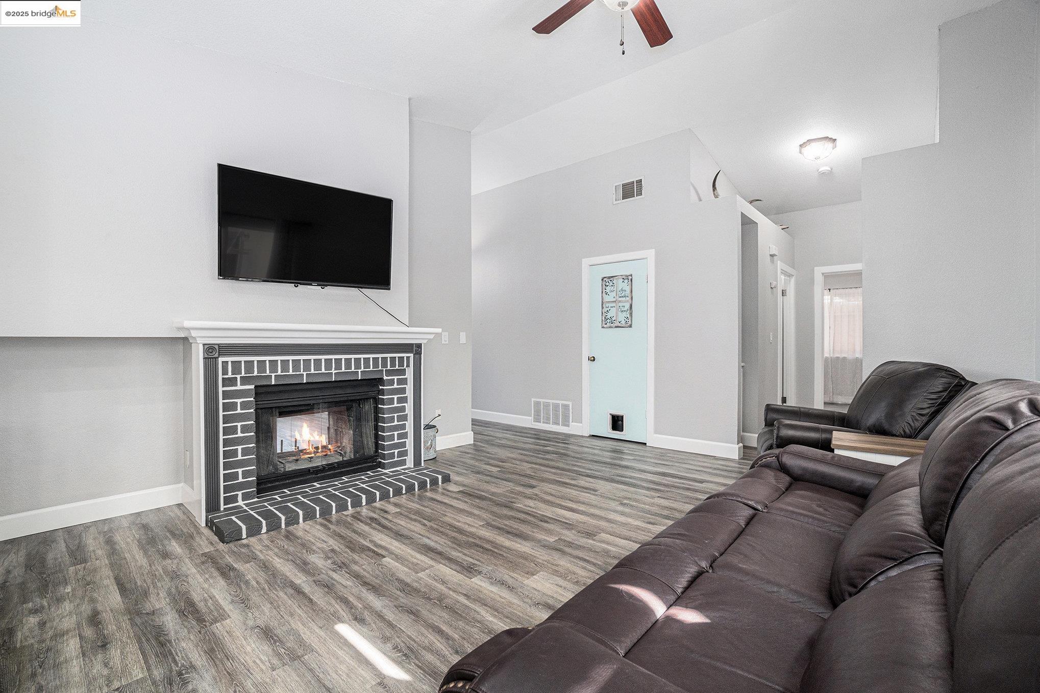 Detail Gallery Image 11 of 40 For 80 Mandeville Ct, Oakley,  CA 94561 - 3 Beds | 2 Baths