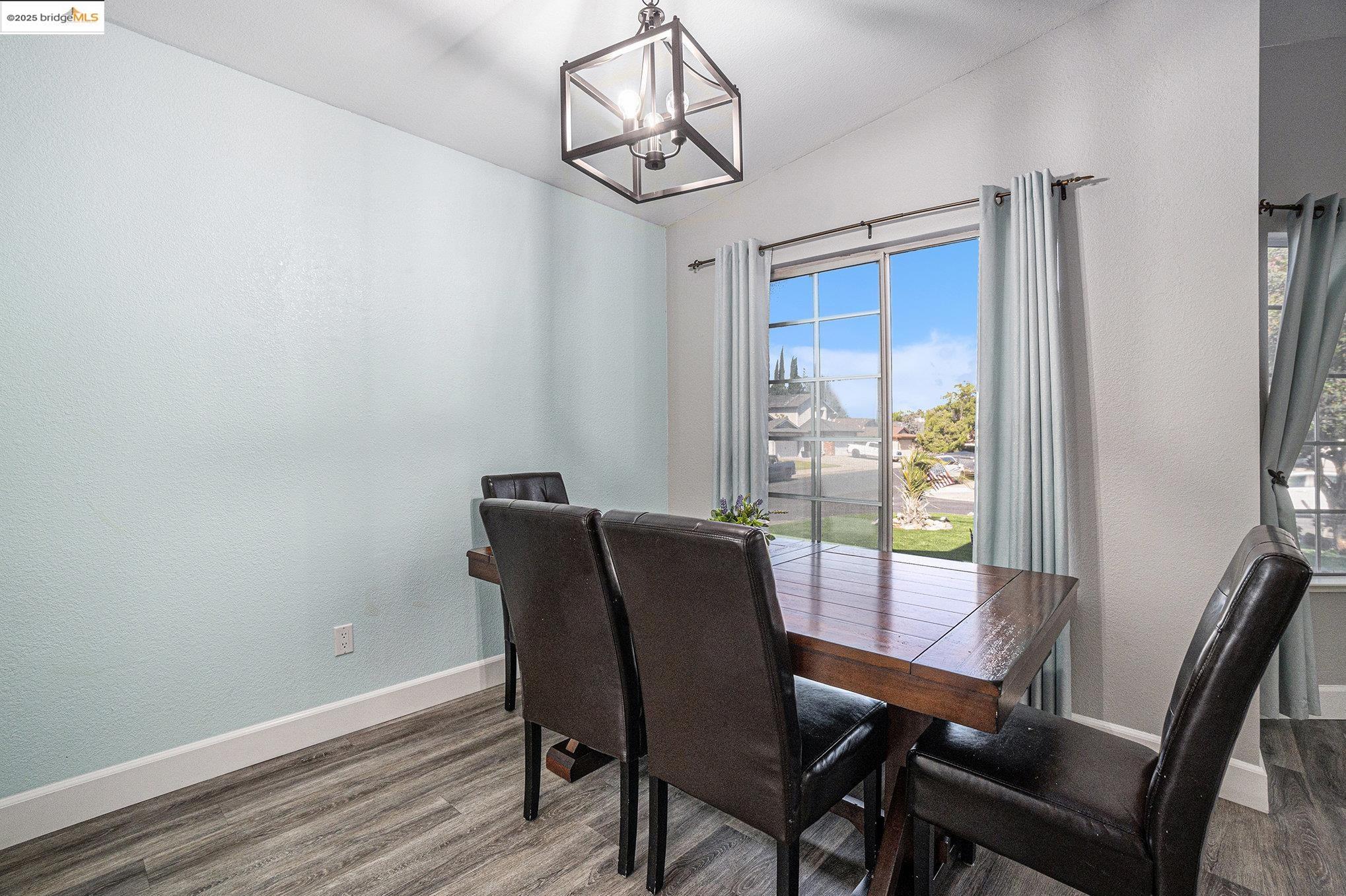 Detail Gallery Image 13 of 40 For 80 Mandeville Ct, Oakley,  CA 94561 - 3 Beds | 2 Baths