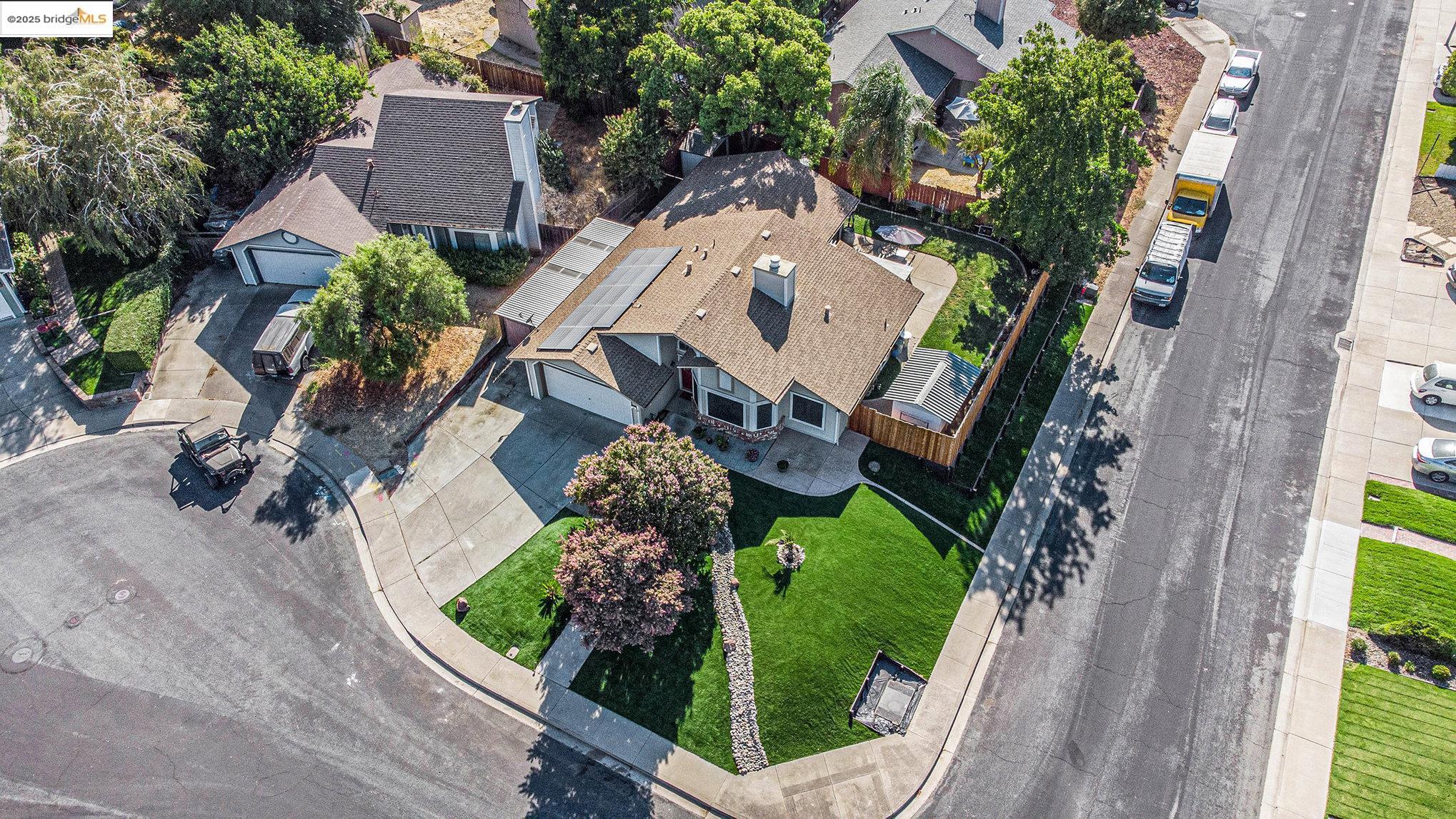 Detail Gallery Image 3 of 40 For 80 Mandeville Ct, Oakley,  CA 94561 - 3 Beds | 2 Baths