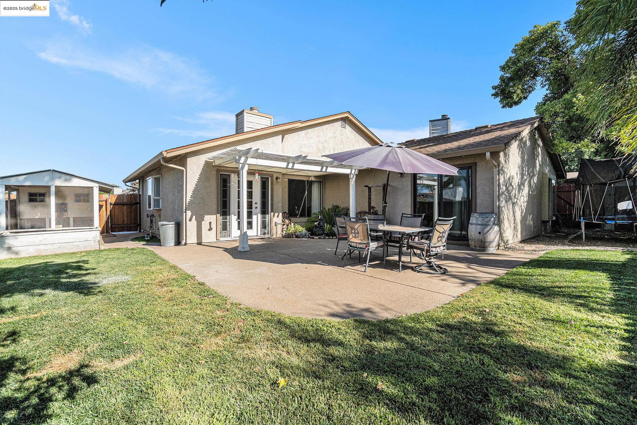 Detail Gallery Image 32 of 40 For 80 Mandeville Ct, Oakley,  CA 94561 - 3 Beds | 2 Baths
