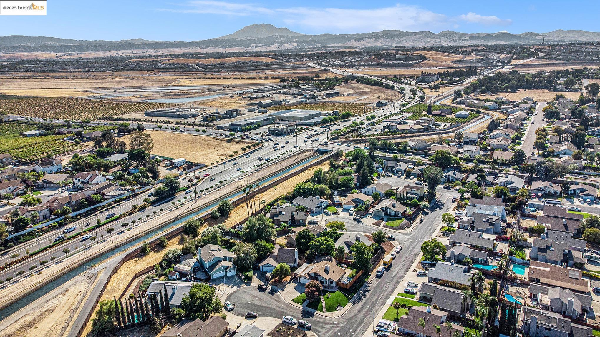 Detail Gallery Image 37 of 40 For 80 Mandeville Ct, Oakley,  CA 94561 - 3 Beds | 2 Baths