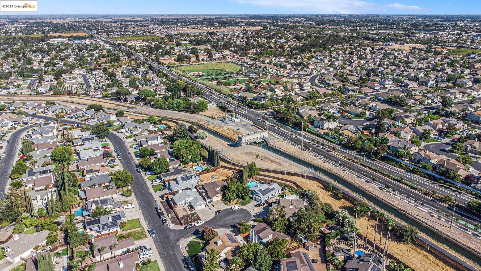 Detail Gallery Image 38 of 40 For 80 Mandeville Ct, Oakley,  CA 94561 - 3 Beds | 2 Baths