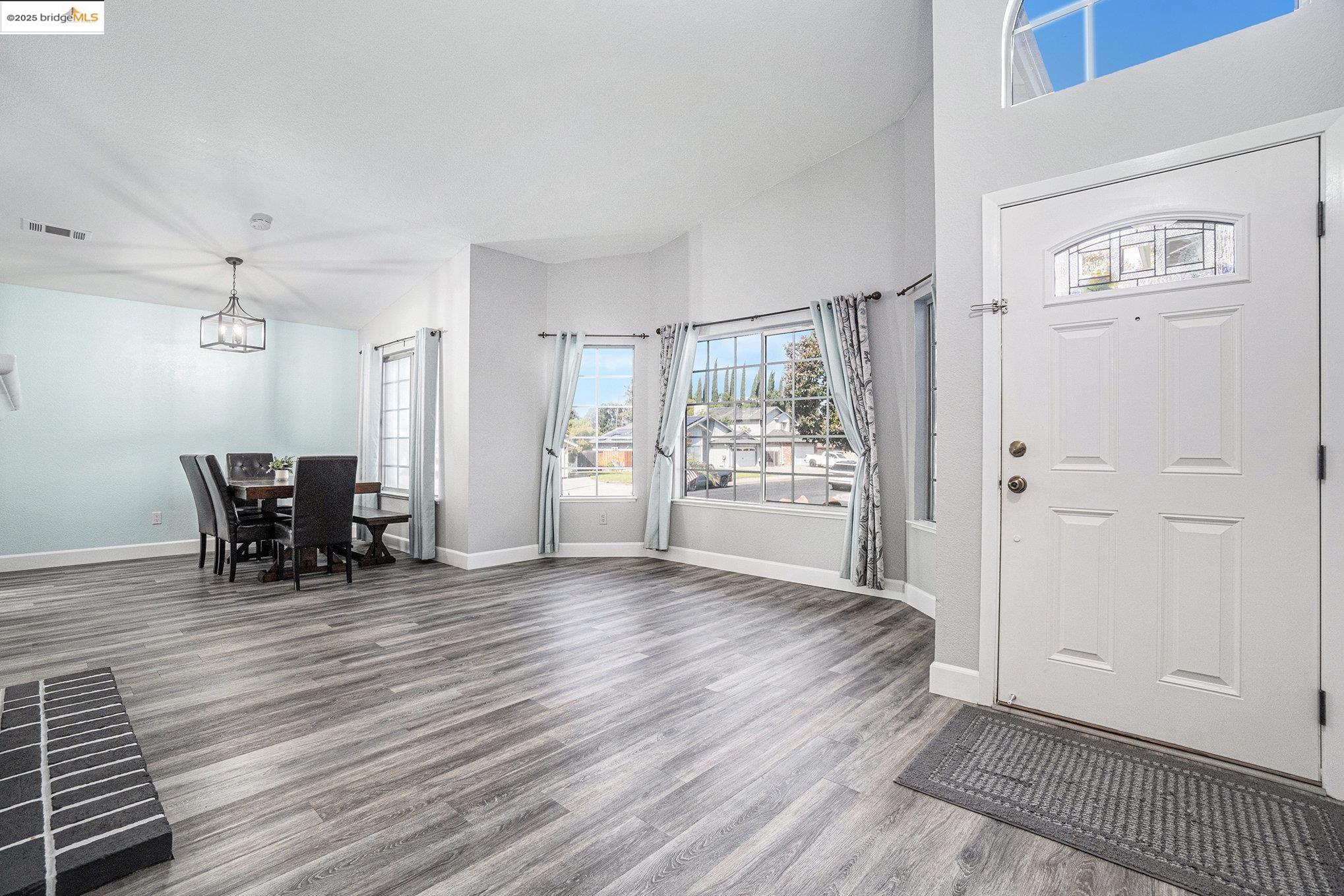 Detail Gallery Image 9 of 40 For 80 Mandeville Ct, Oakley,  CA 94561 - 3 Beds | 2 Baths