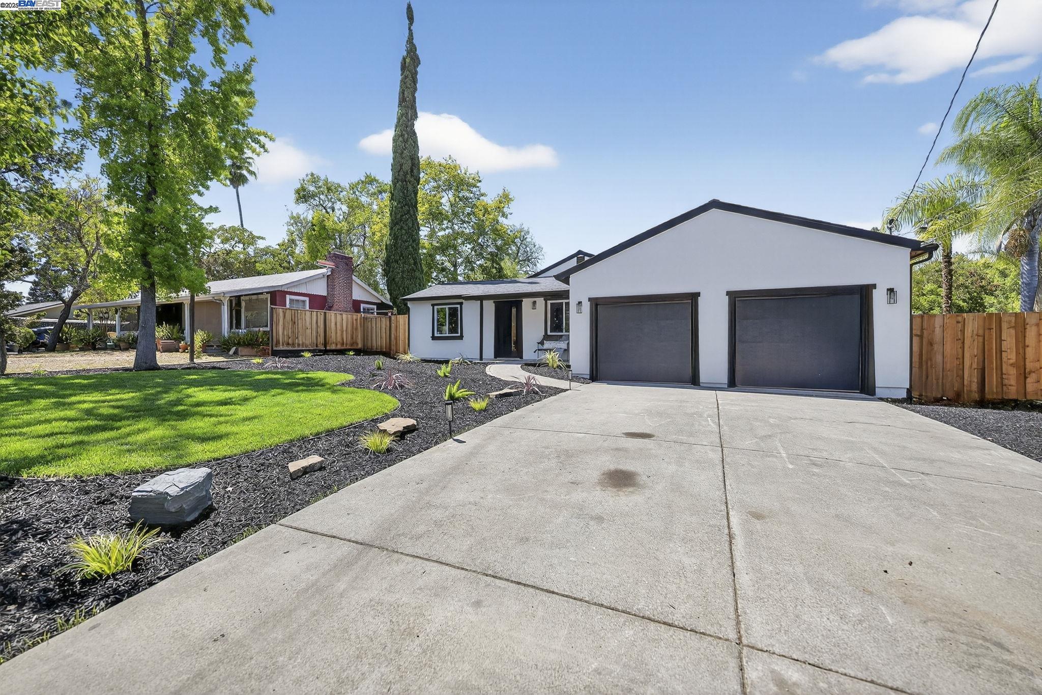 Detail Gallery Image 2 of 43 For 191 Cortsen Rd, Pleasant Hill,  CA 94523 - 3 Beds | 2 Baths