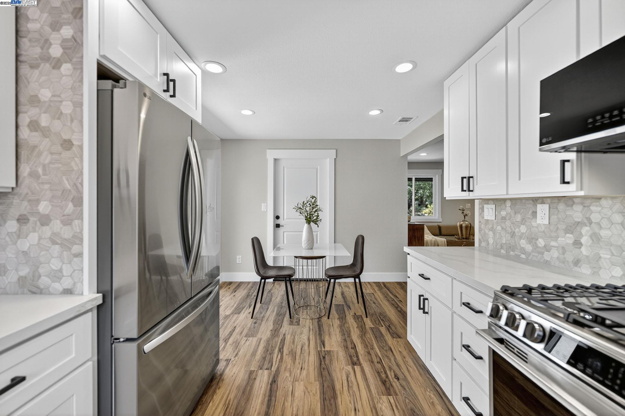 Detail Gallery Image 17 of 43 For 191 Cortsen Rd, Pleasant Hill,  CA 94523 - 3 Beds | 2 Baths