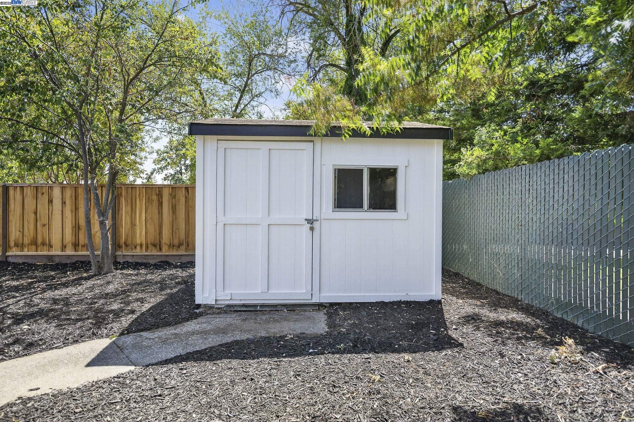 Detail Gallery Image 31 of 43 For 191 Cortsen Rd, Pleasant Hill,  CA 94523 - 3 Beds | 2 Baths