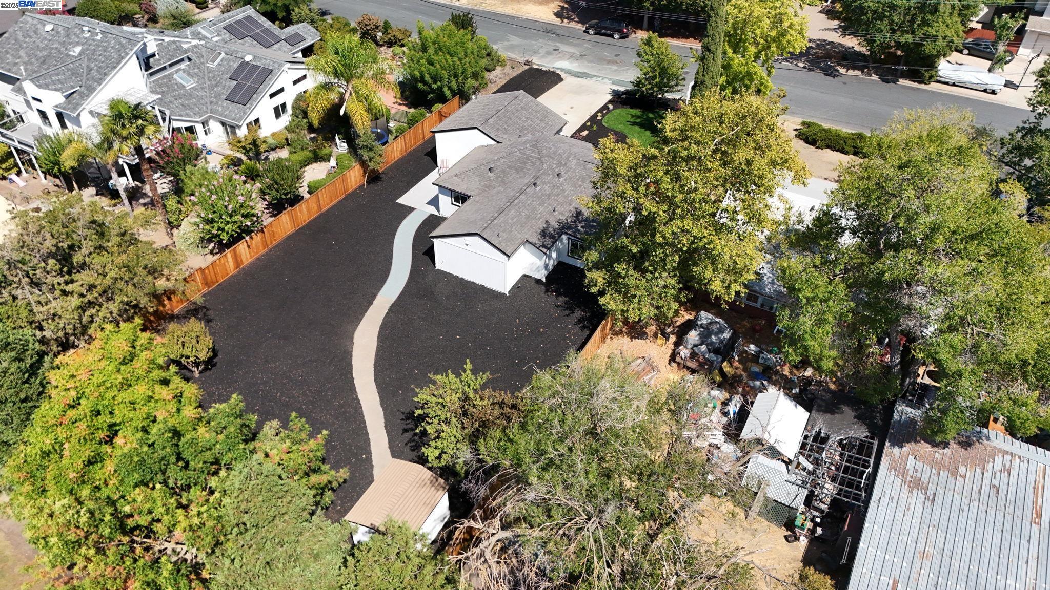 Detail Gallery Image 34 of 43 For 191 Cortsen Rd, Pleasant Hill,  CA 94523 - 3 Beds | 2 Baths