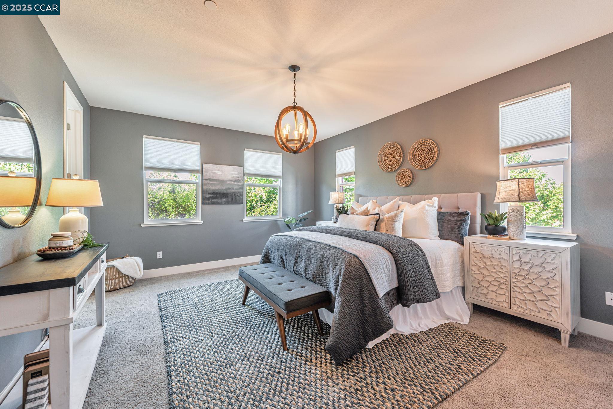 Detail Gallery Image 25 of 44 For 467 Mitchell Ave, Alameda,  CA 94501 - 3 Beds | 3/1 Baths