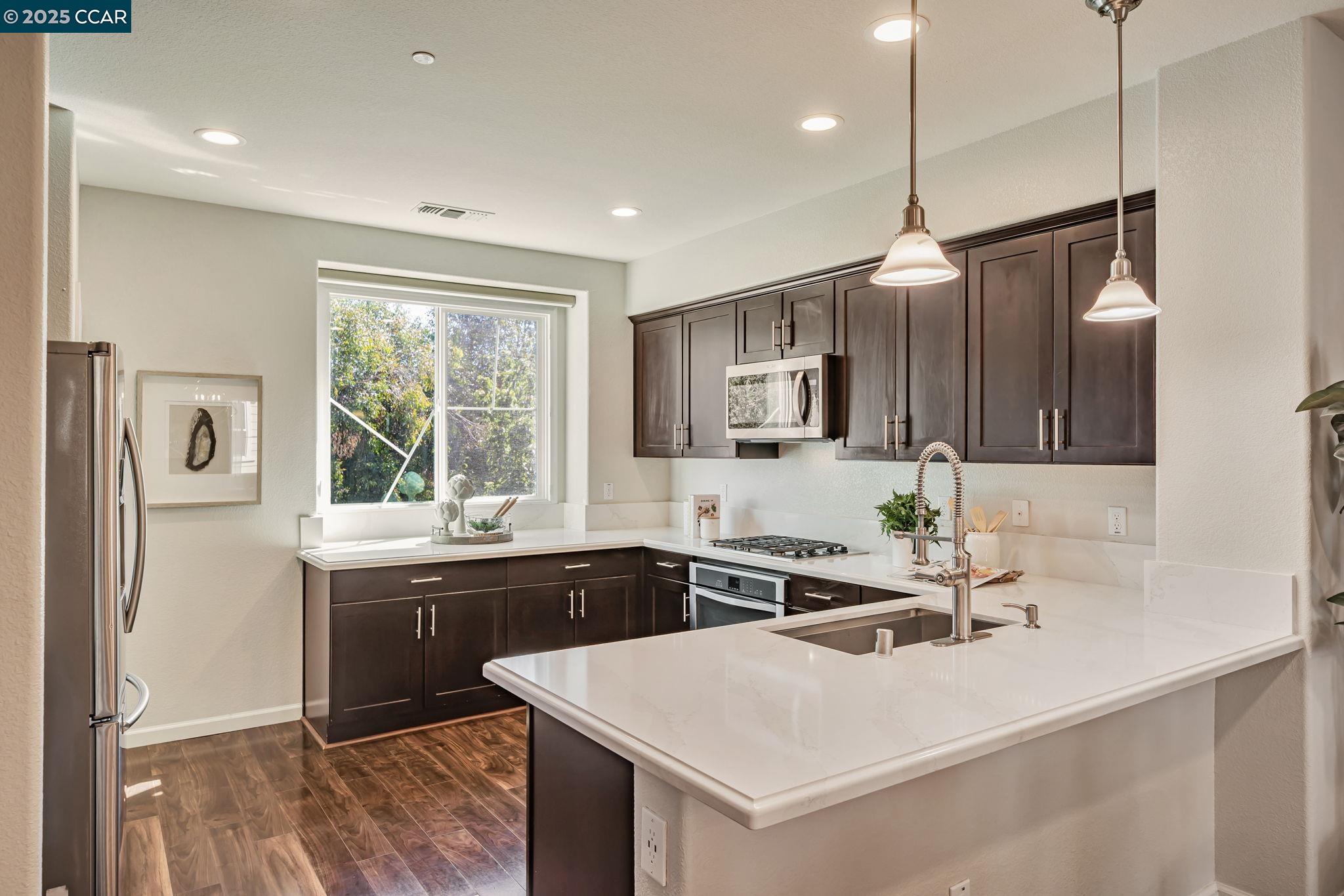 Photo #14: 41109651 Listing: Photo #14