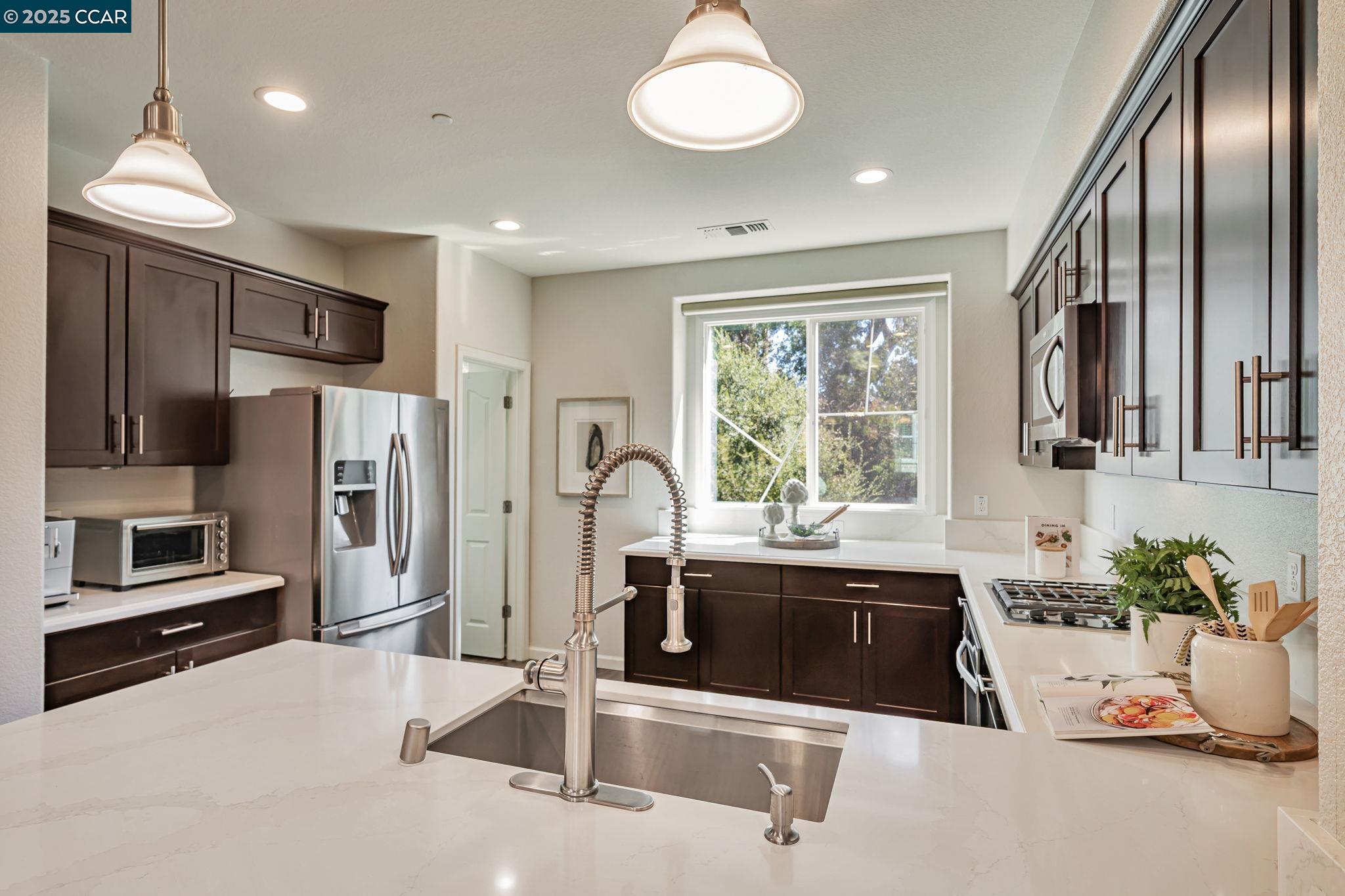 Photo #15: 41109651 Listing: Photo #15