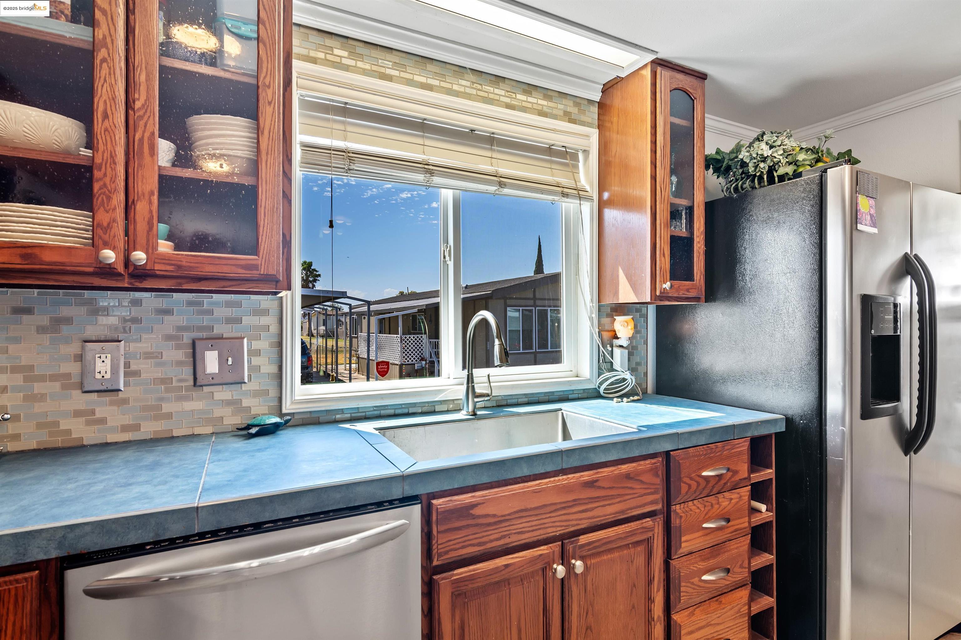 Detail Gallery Image 10 of 40 For 3605 Hawthorne Dr #114,  Bethel Island,  CA 94511 - 2 Beds | 2 Baths
