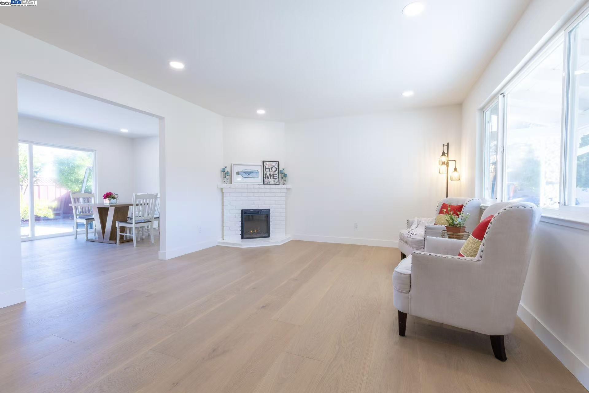 Detail Gallery Image 7 of 35 For 4001 Ross Park Dr., San Jose,  CA 95118 - 3 Beds | 2 Baths