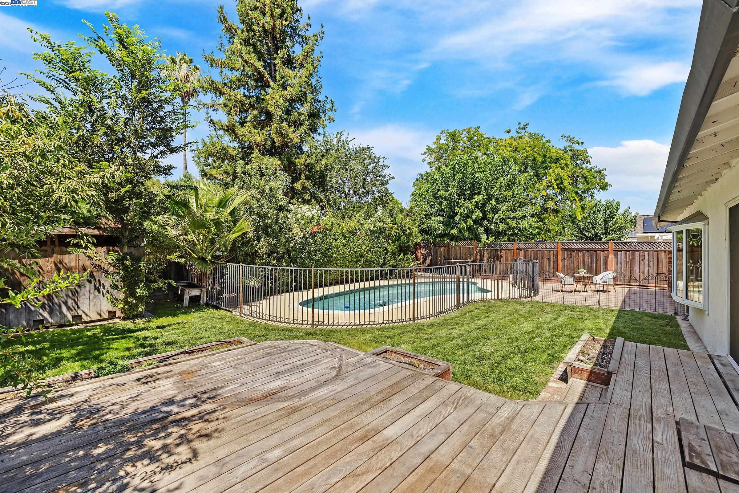 Detail Gallery Image 39 of 40 For 5041 Golden Rd, Pleasanton,  CA 94566 - 4 Beds | 2 Baths