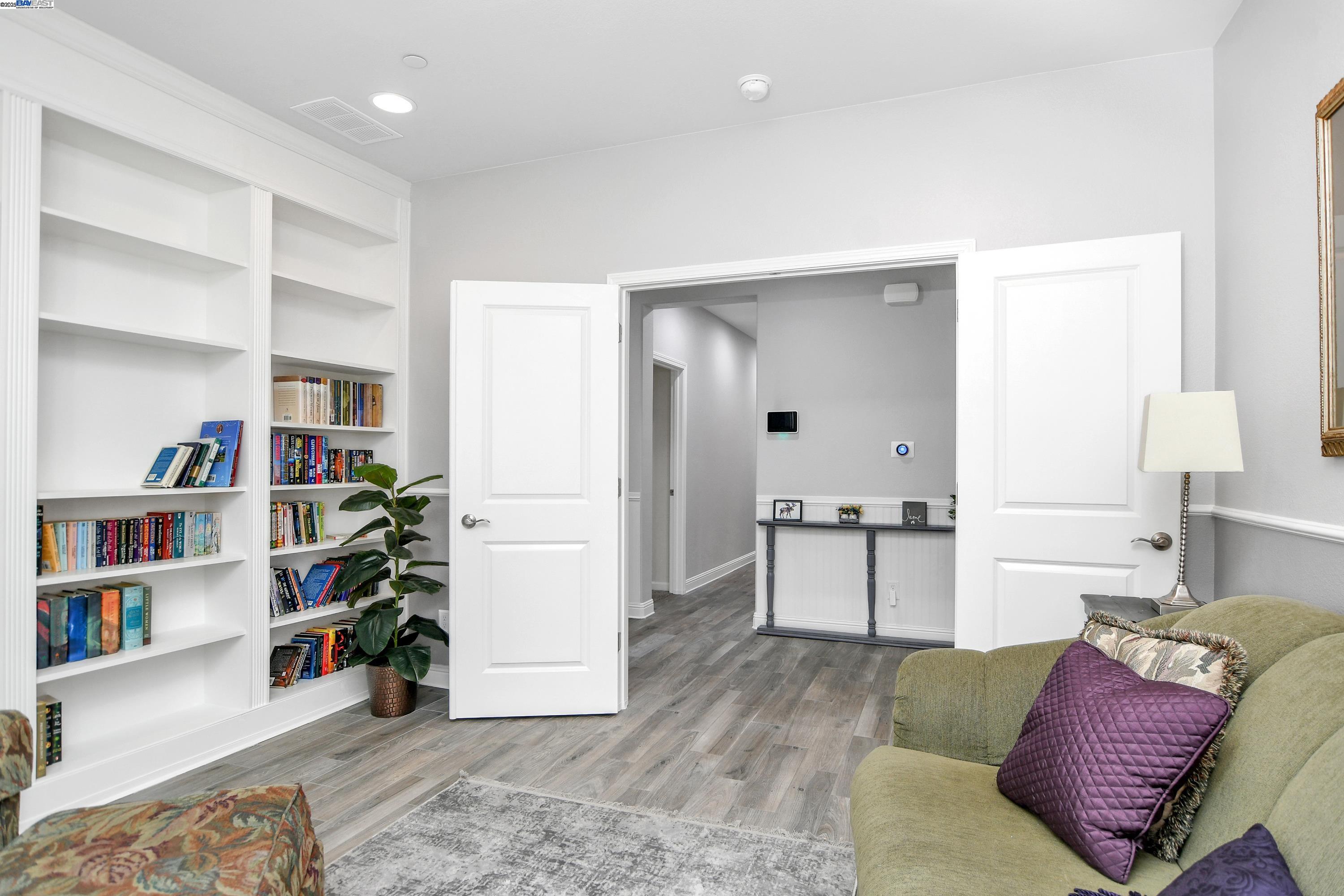 Detail Gallery Image 9 of 39 For 538 Mandevilla Dr, Brentwood,  CA 94513-0000 - 5 Beds | 4 Baths