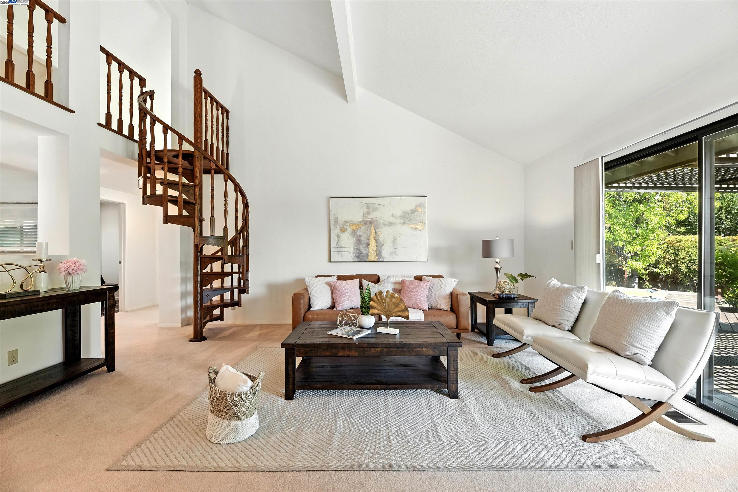 Detail Gallery Image 1 of 60 For 646 Bella Vista Ct, Fremont,  CA 94539 - 4 Beds | 2/1 Baths