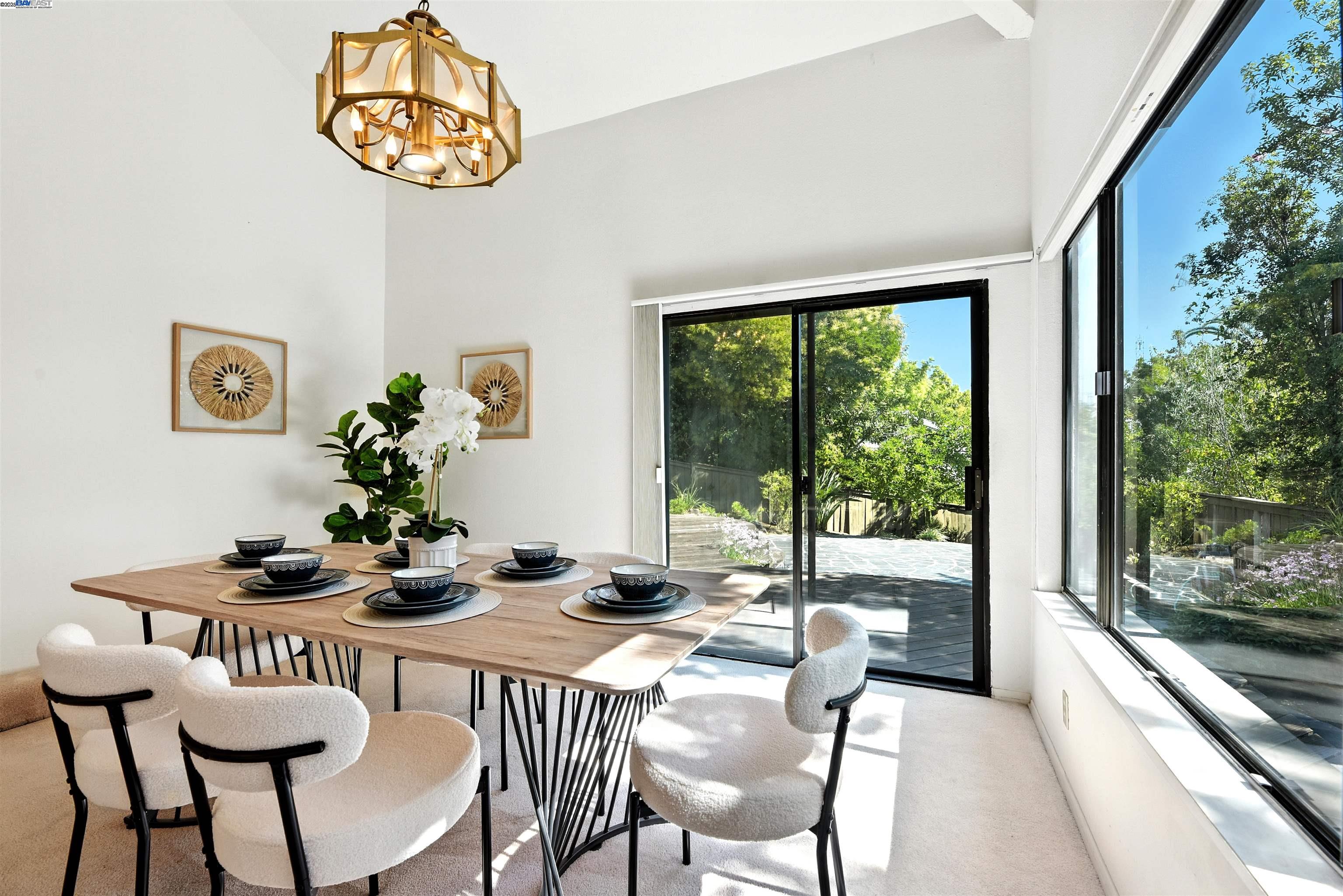 Detail Gallery Image 17 of 60 For 646 Bella Vista Ct, Fremont,  CA 94539 - 4 Beds | 2/1 Baths