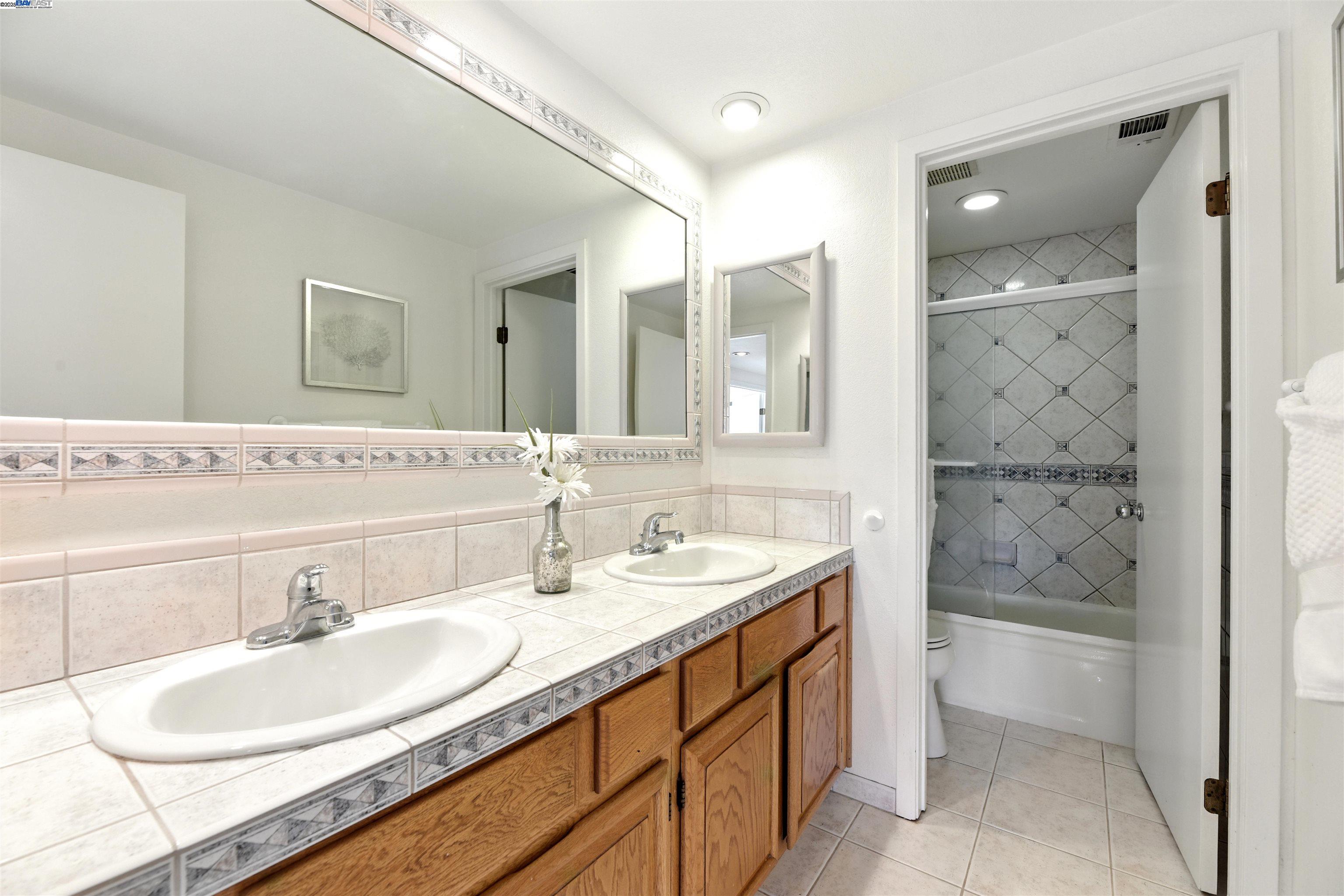 Detail Gallery Image 37 of 60 For 646 Bella Vista Ct, Fremont,  CA 94539 - 4 Beds | 2/1 Baths