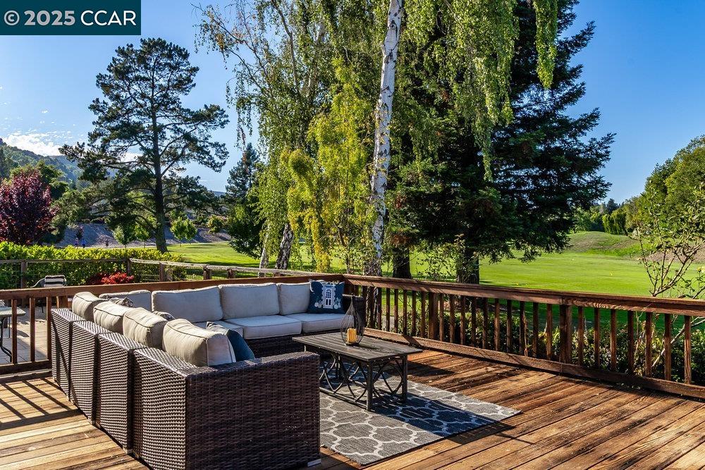 Detail Gallery Image 40 of 45 For 639 Augusta Drive, Moraga,  CA 94556 - 2 Beds | 2/1 Baths