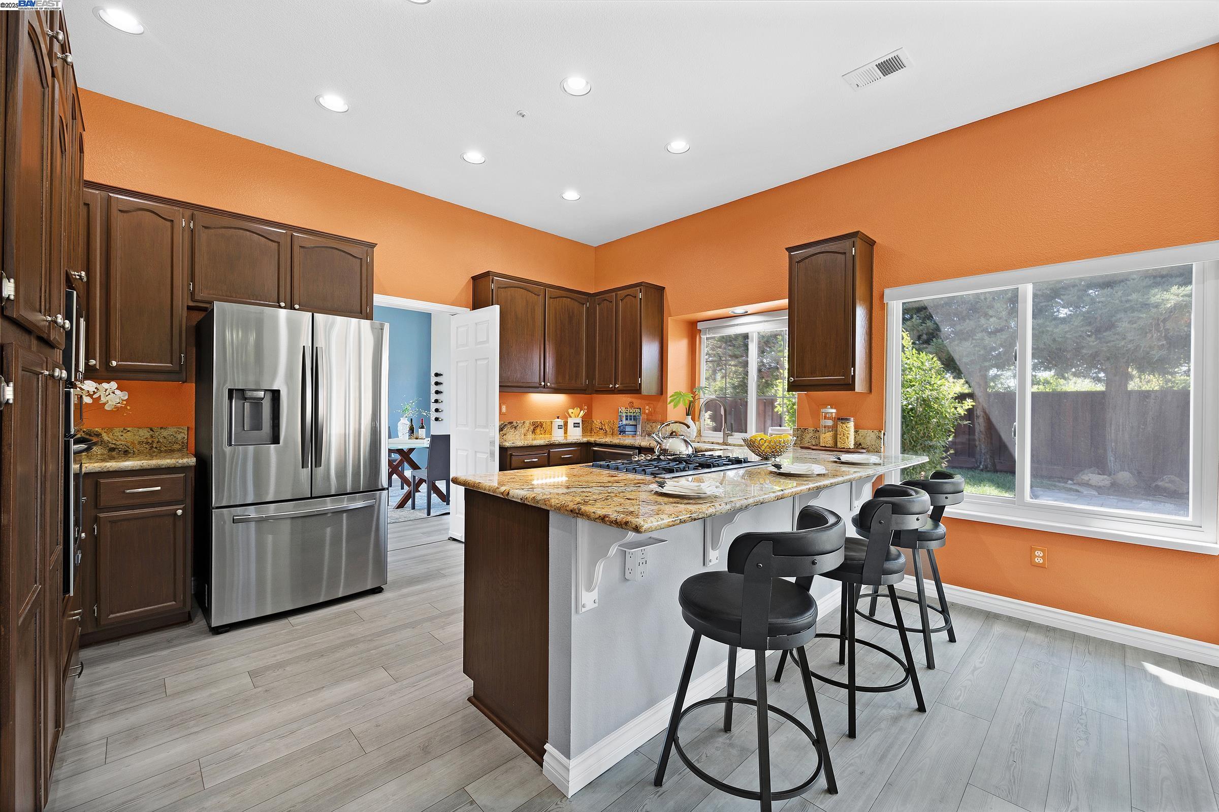 Detail Gallery Image 14 of 46 For 5749 Cherry Way, Livermore,  CA 94551 - 4 Beds | 3 Baths
