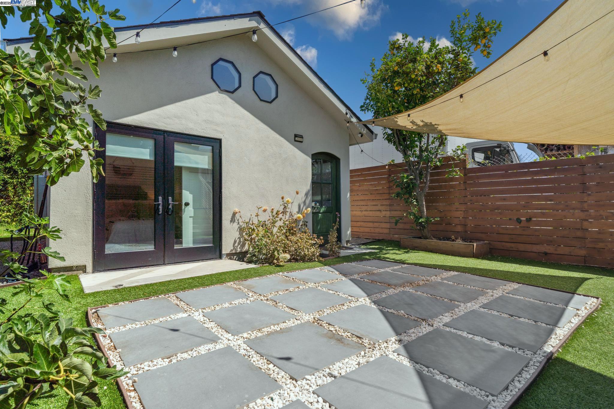 Detail Gallery Image 49 of 57 For 9340 Thermal St, Oakland,  CA 94605 - 3 Beds | 3 Baths