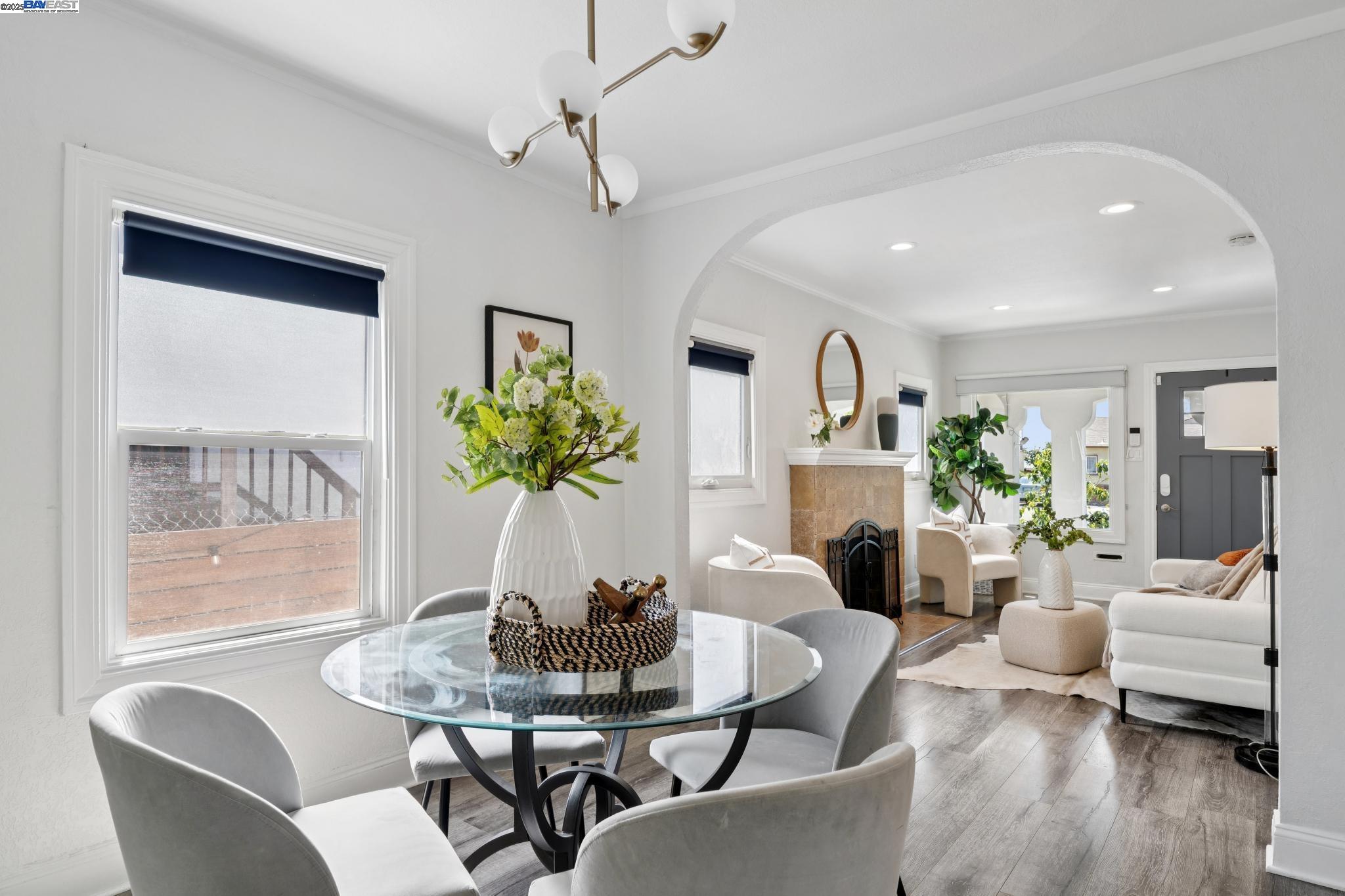 Detail Gallery Image 10 of 57 For 9340 Thermal St, Oakland,  CA 94605 - 3 Beds | 3 Baths
