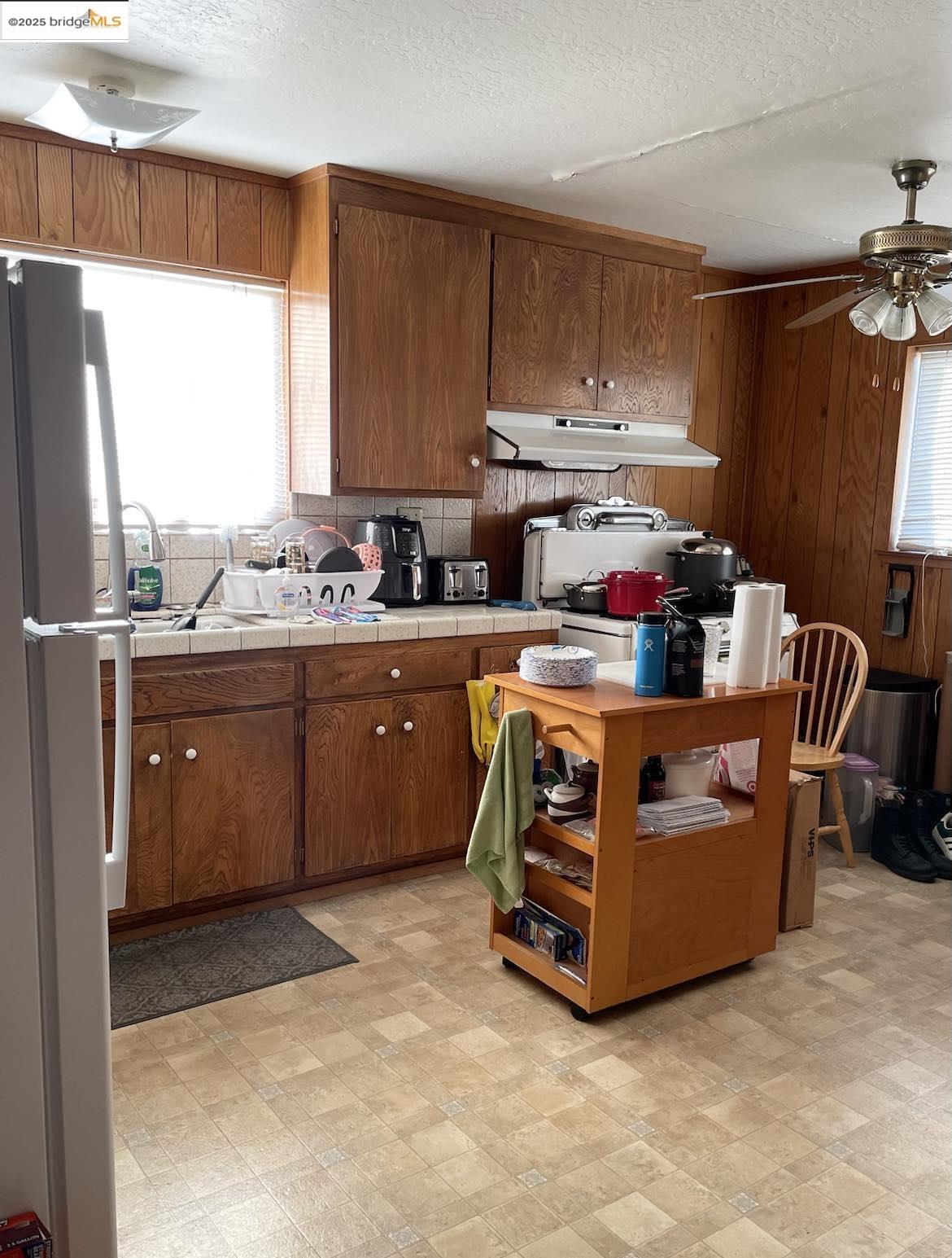 Detail Gallery Image 6 of 25 For 1701-1703 Macarthur Blvd, Oakland,  CA 94602 - – Beds | – Baths