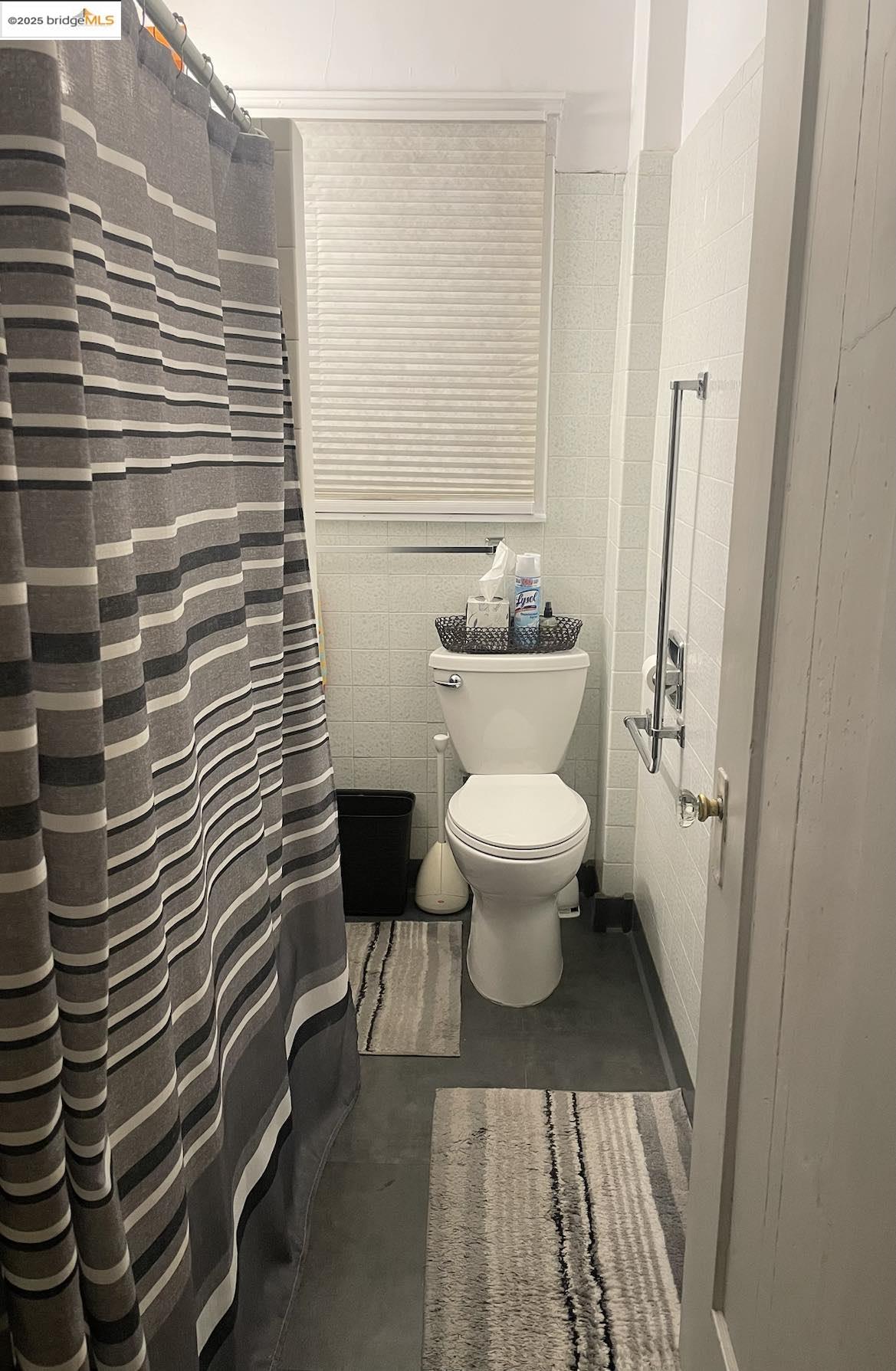 Detail Gallery Image 7 of 25 For 1701-1703 Macarthur Blvd, Oakland,  CA 94602 - – Beds | – Baths