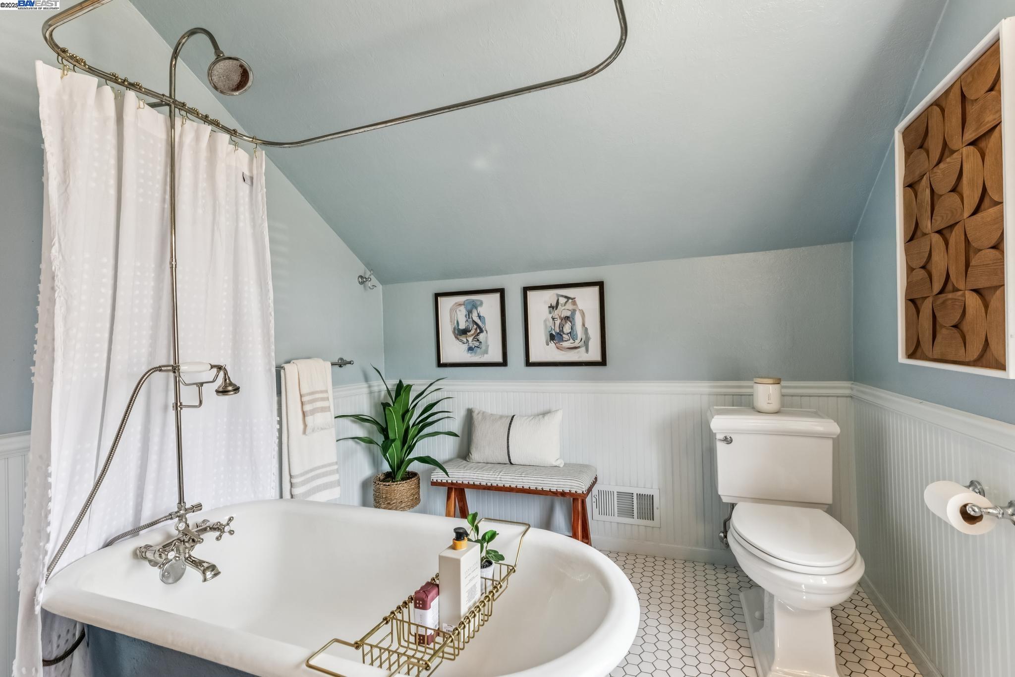 Detail Gallery Image 28 of 40 For 1438 6th St, Alameda,  CA 94501 - 3 Beds | 2 Baths
