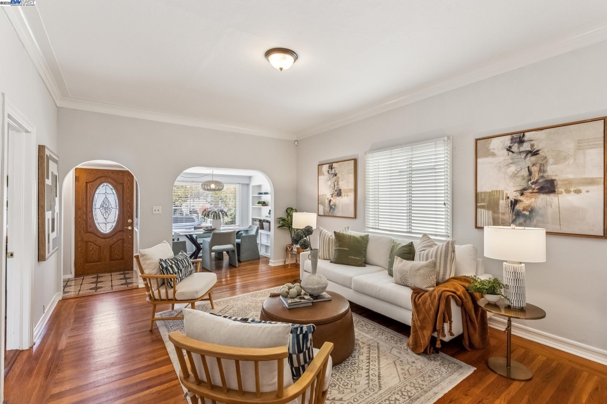 Detail Gallery Image 7 of 40 For 1438 6th St, Alameda,  CA 94501 - 3 Beds | 2 Baths