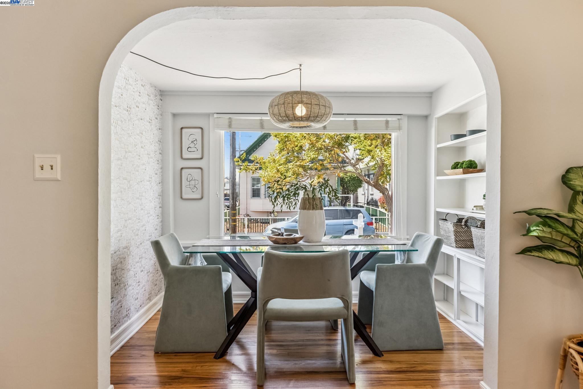 Detail Gallery Image 9 of 40 For 1438 6th St, Alameda,  CA 94501 - 3 Beds | 2 Baths