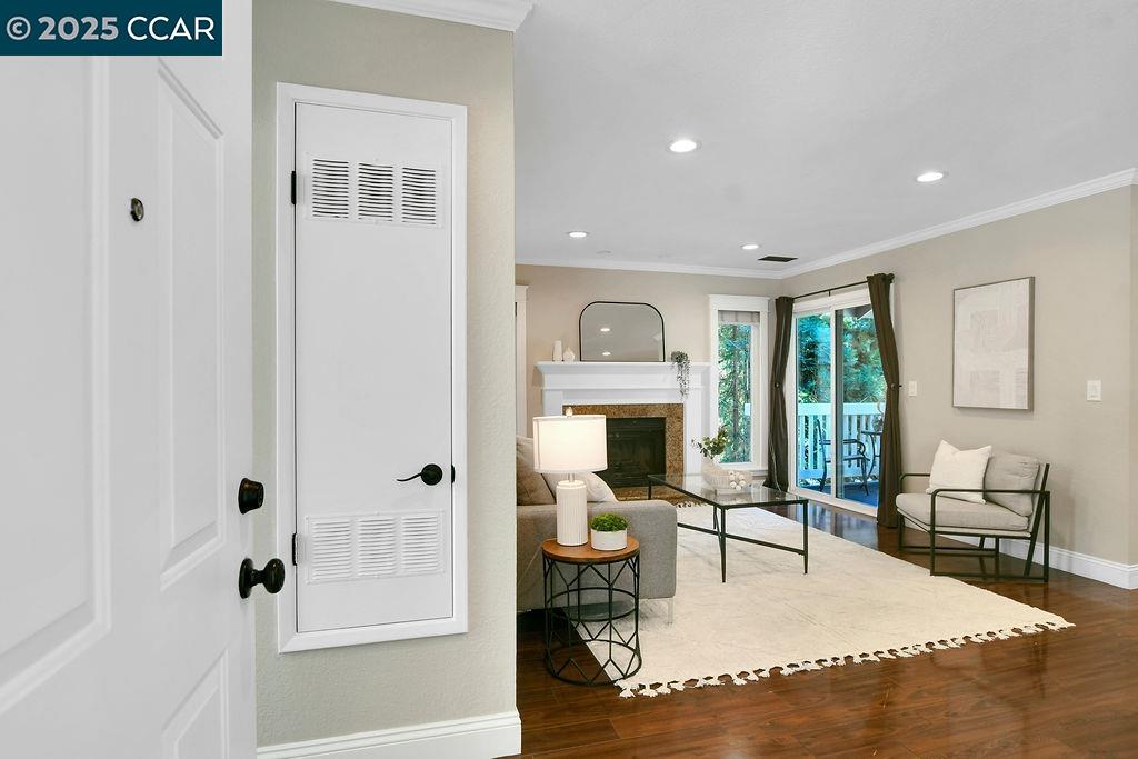 Photo #3: 41109669 Listing 