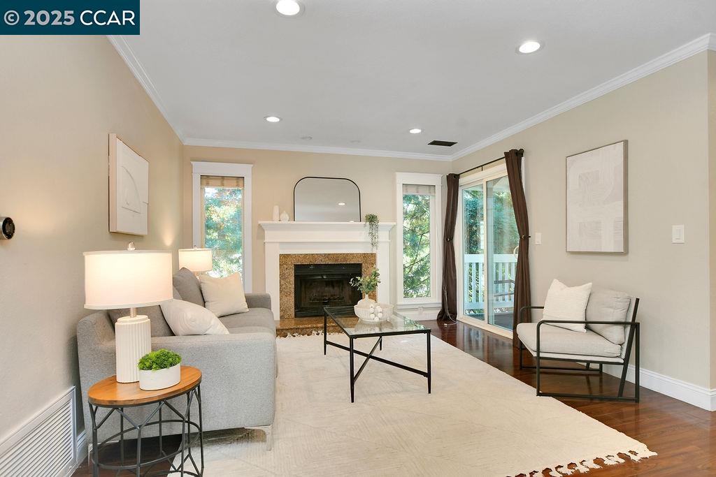 Photo #4: 41109669 Listing 