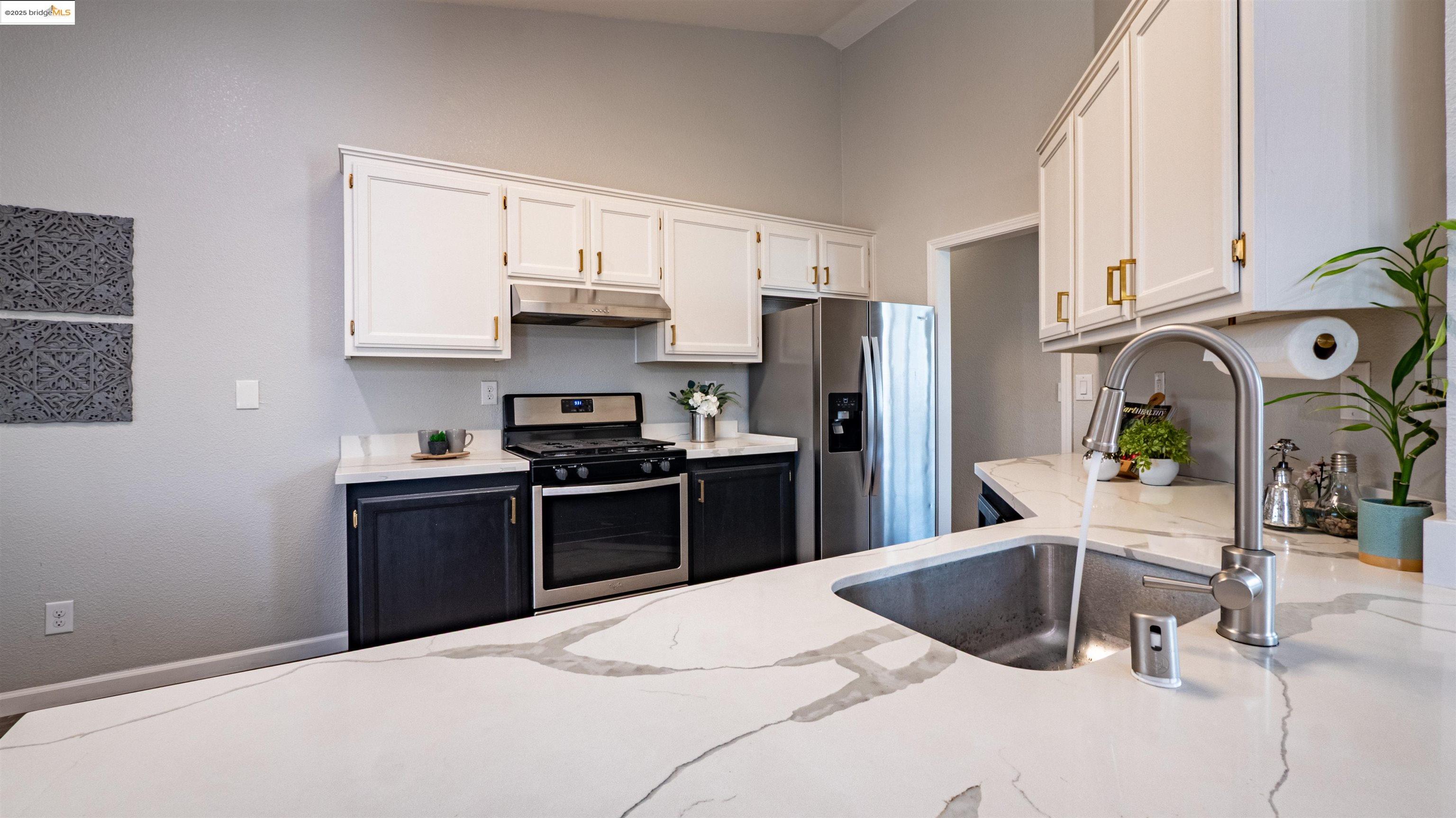 Detail Gallery Image 11 of 35 For 306 Deerpark Way, Oakley,  CA 94561 - 3 Beds | 2 Baths