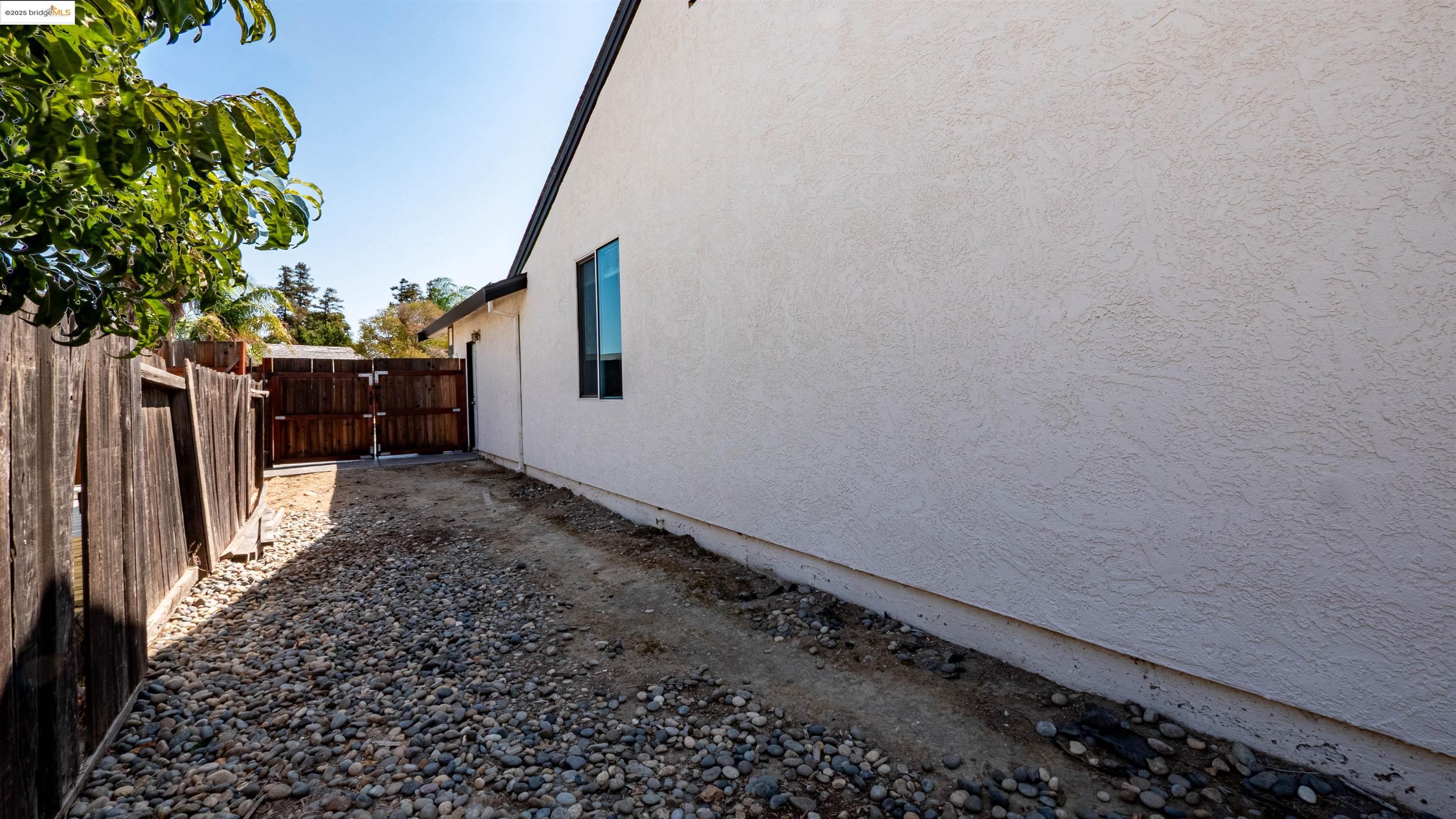 Detail Gallery Image 30 of 35 For 306 Deerpark Way, Oakley,  CA 94561 - 3 Beds | 2 Baths