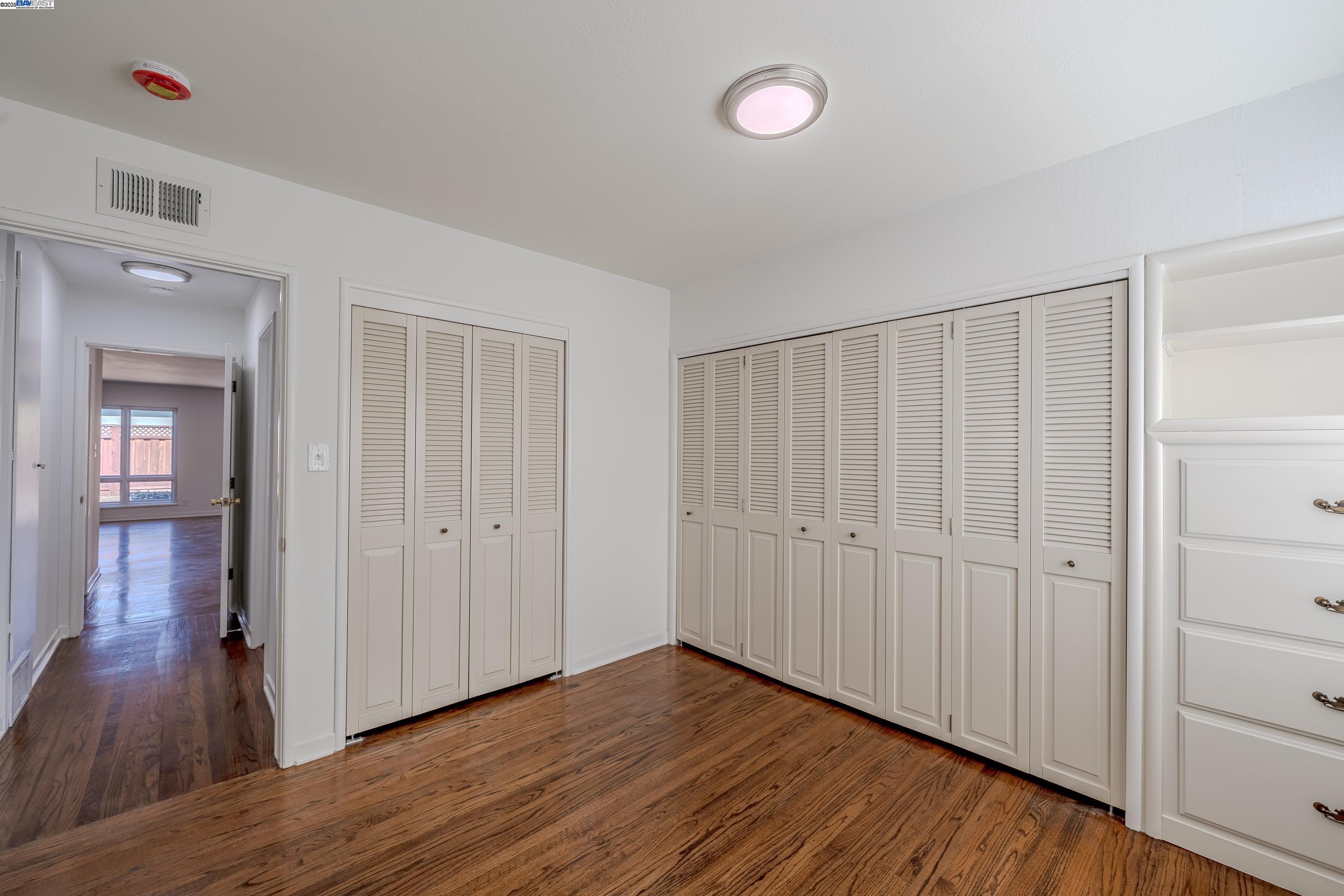 Detail Gallery Image 19 of 30 For 914 School St, San Leandro,  CA 94577 - 3 Beds | 1/1 Baths