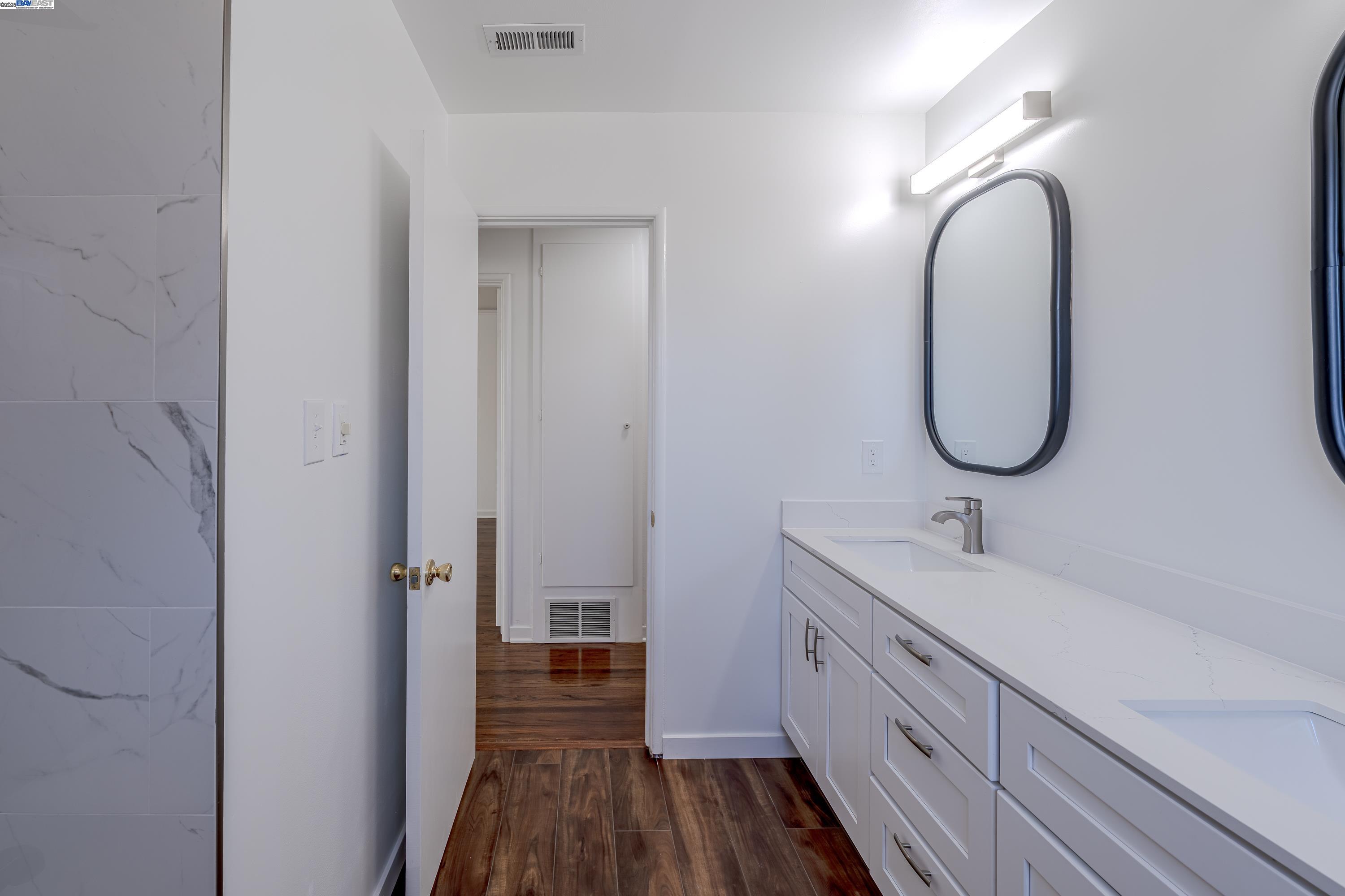 Detail Gallery Image 24 of 30 For 914 School St, San Leandro,  CA 94577 - 3 Beds | 1/1 Baths