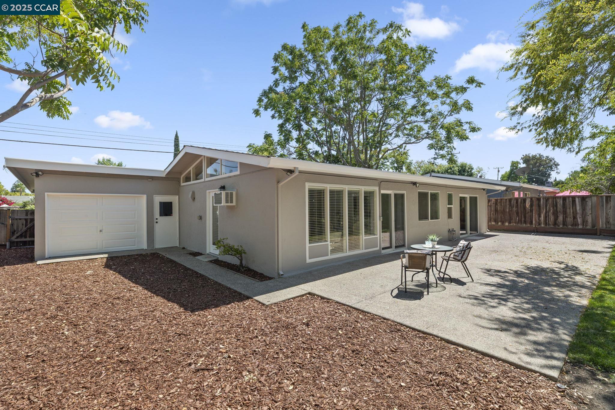 Detail Gallery Image 32 of 34 For 3249 Claudia Dr, Concord,  CA 94519 - 4 Beds | 2 Baths