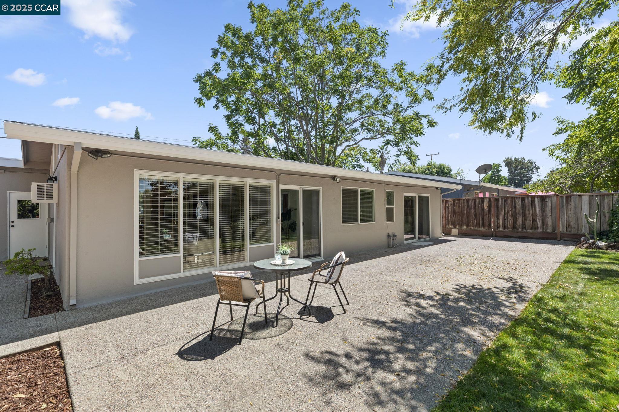 Detail Gallery Image 33 of 34 For 3249 Claudia Dr, Concord,  CA 94519 - 4 Beds | 2 Baths
