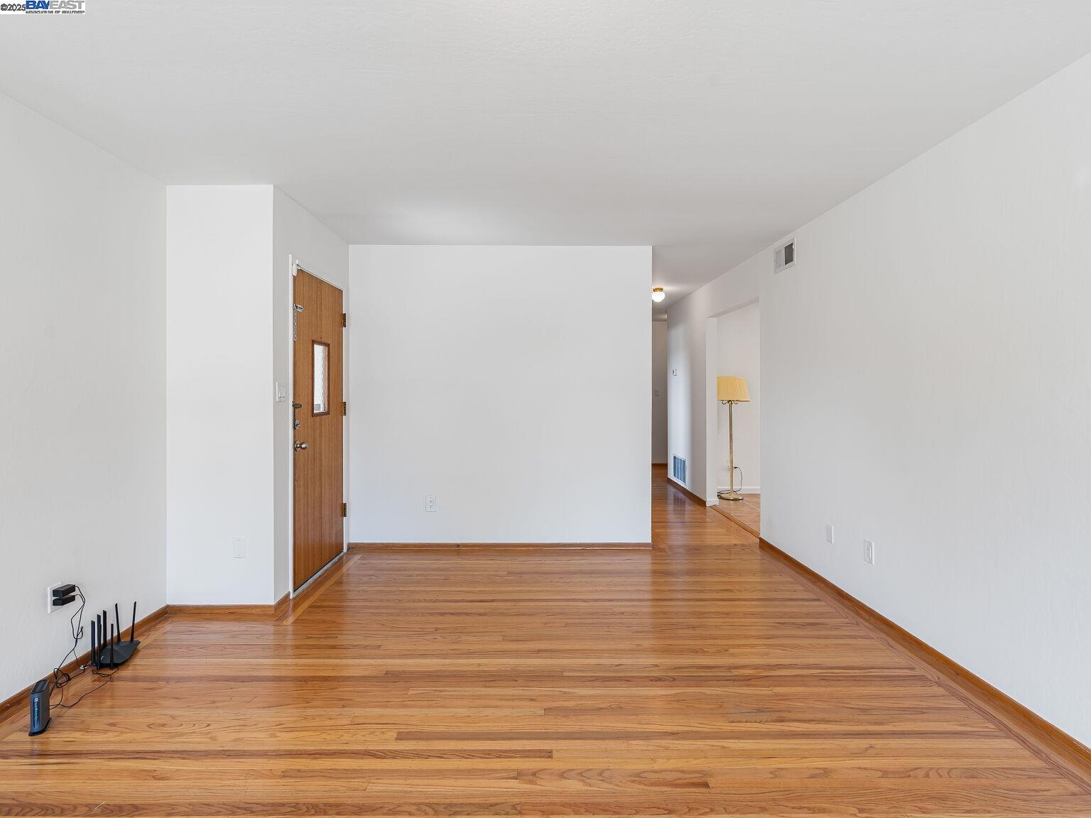 Detail Gallery Image 17 of 60 For 4520 Valley View Rd, Richmond,  CA 94803 - 3 Beds | 2 Baths