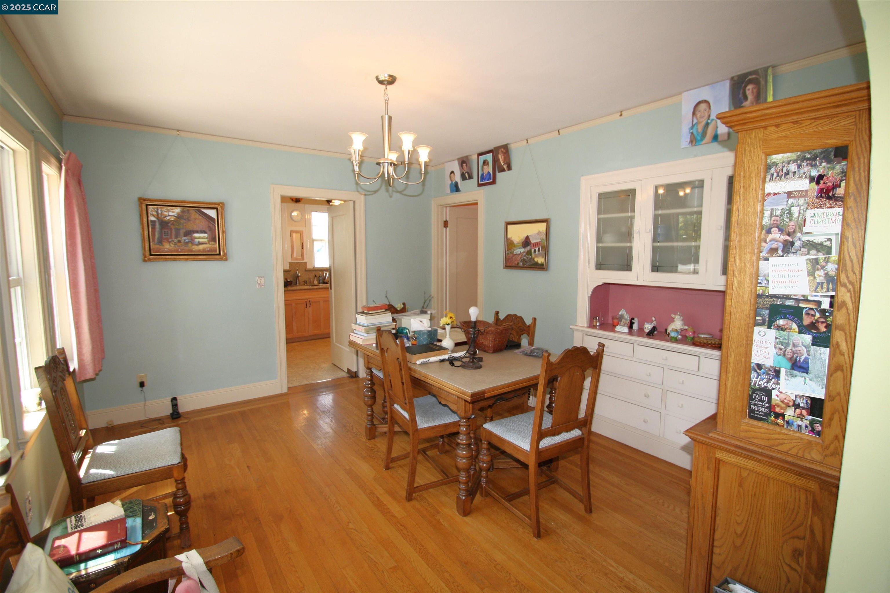 Detail Gallery Image 14 of 35 For 2825 Concord Blvd, Concord,  CA 94519 - 4 Beds | 2 Baths