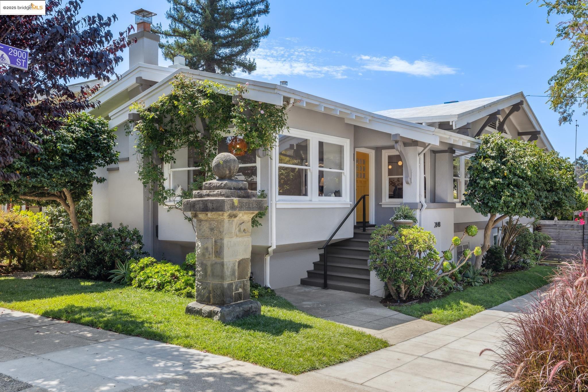 Front Image Thumbnail for EB41109679