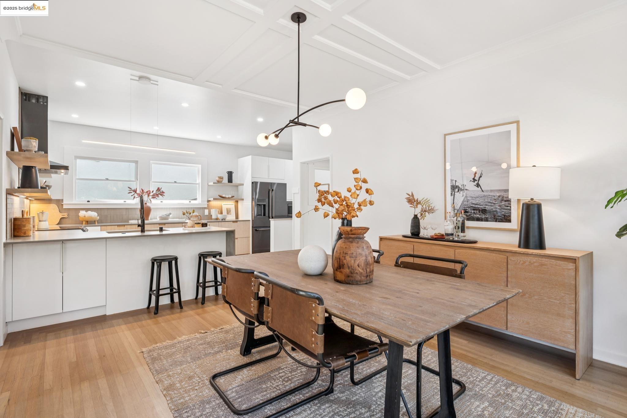 Detail Gallery Image 15 of 45 For 2848 Russell St, Berkeley,  CA 94705 - 3 Beds | 2 Baths