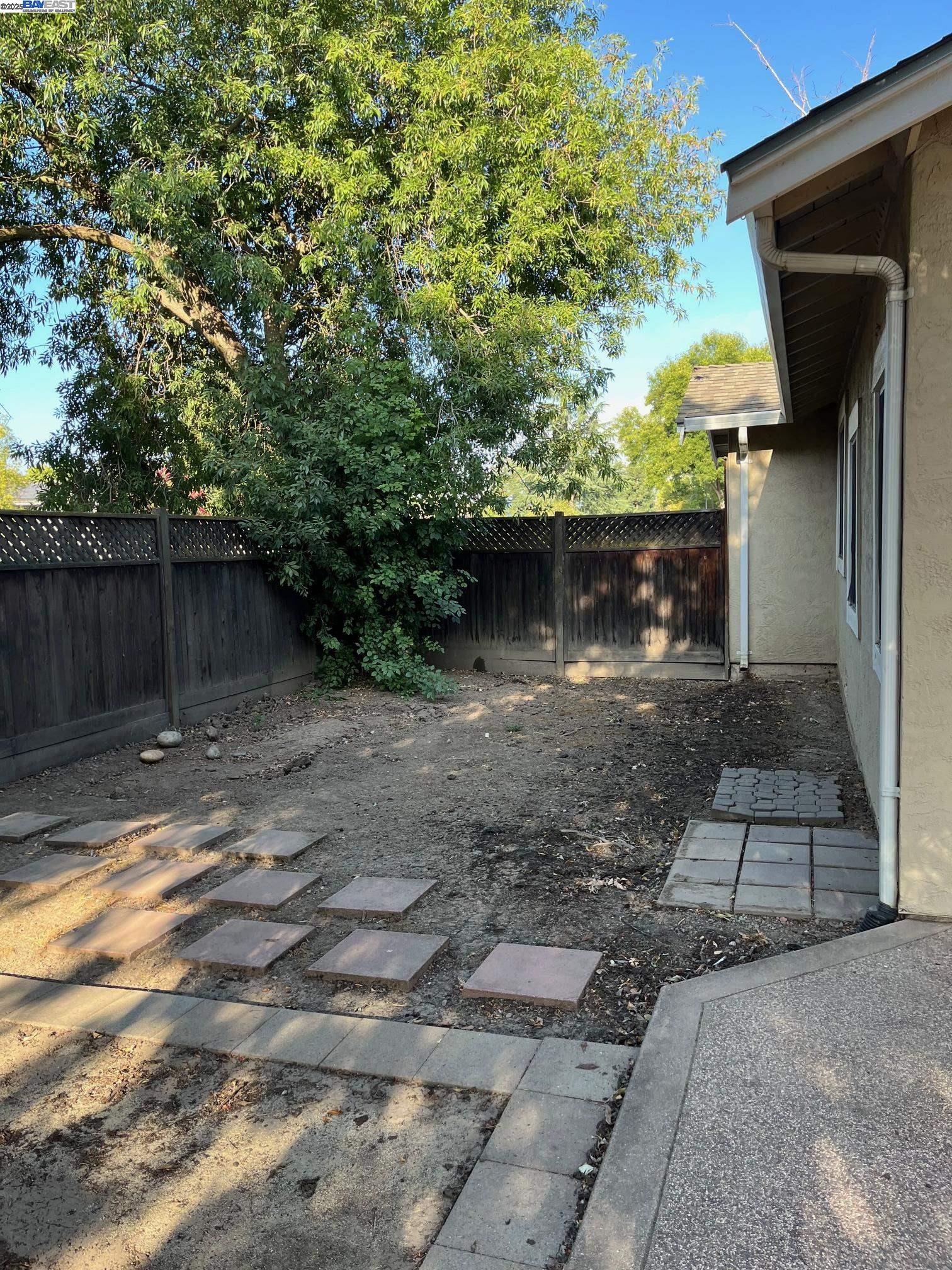 Detail Gallery Image 26 of 26 For 3854 Phoebe Ct, Pleasanton,  CA 94566 - 3 Beds | 2 Baths