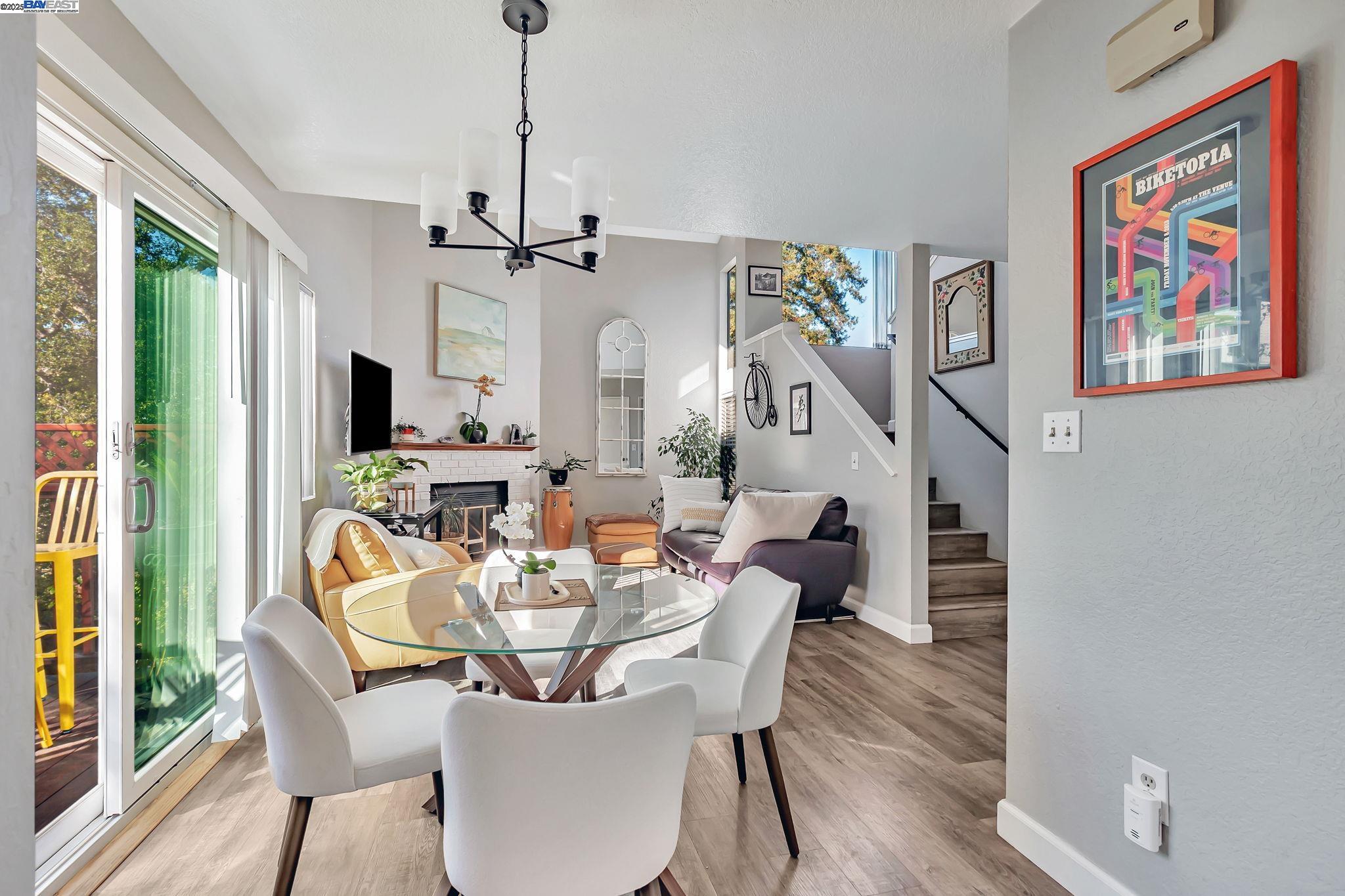 Detail Gallery Image 16 of 58 For 3687 Maple Ave #9,  Oakland,  CA 94602 - 3 Beds | 1/1 Baths